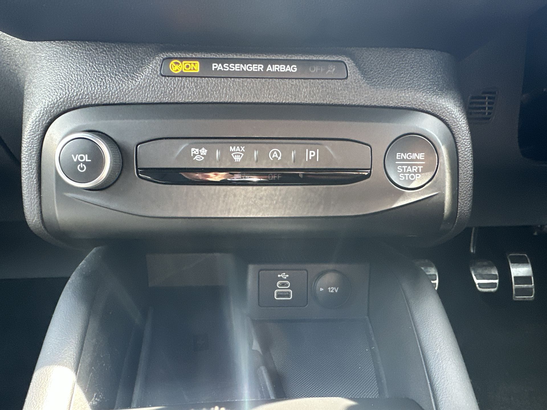 ECOBOOST HYBRID MHEV 155