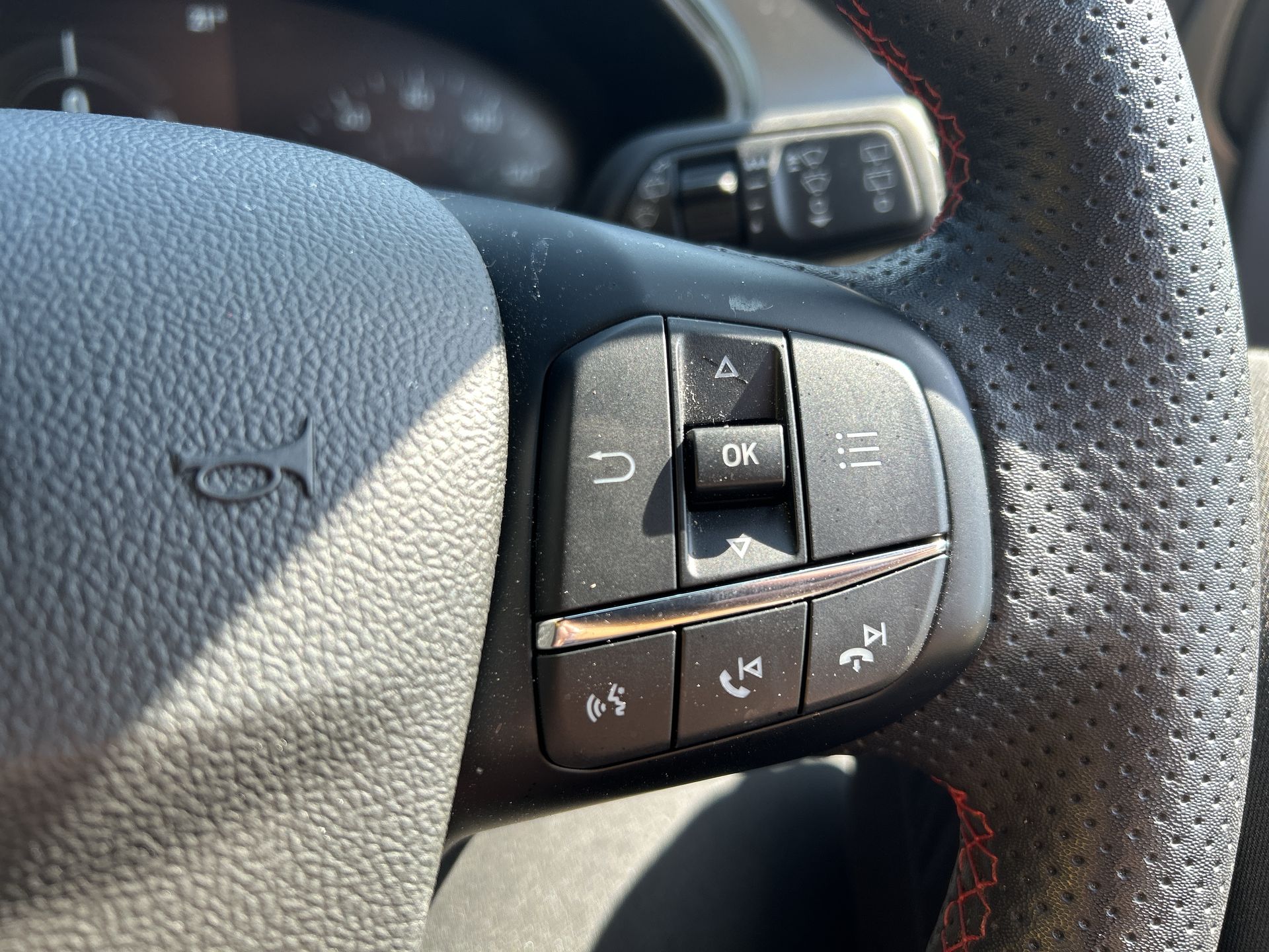 ECOBOOST HYBRID MHEV 155