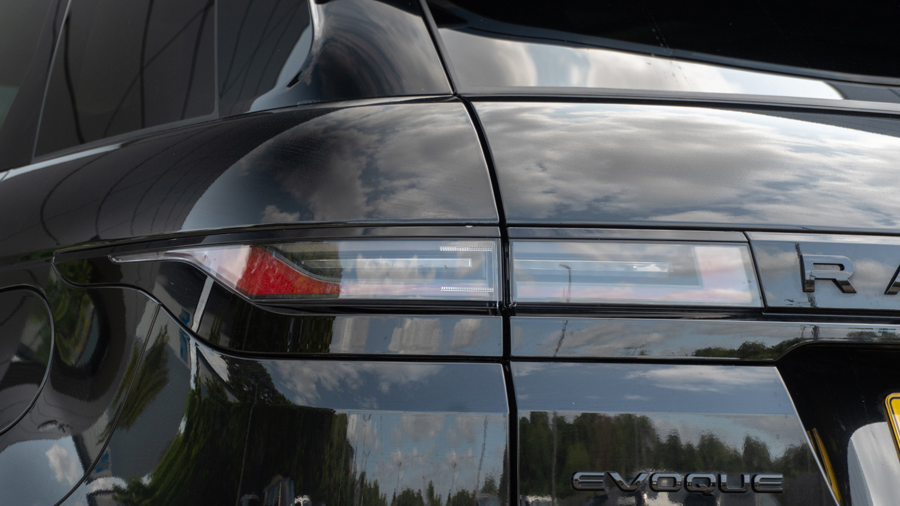 Land Rover RANGE ROVER EVOQUE, SUV, Santorini Black.