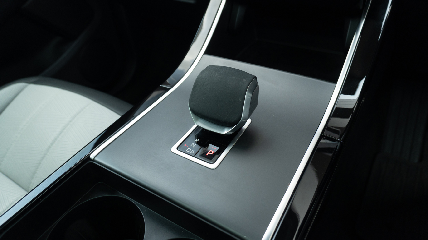 Land Rover RANGE ROVER EVOQUE, SUV, Santorini Black.