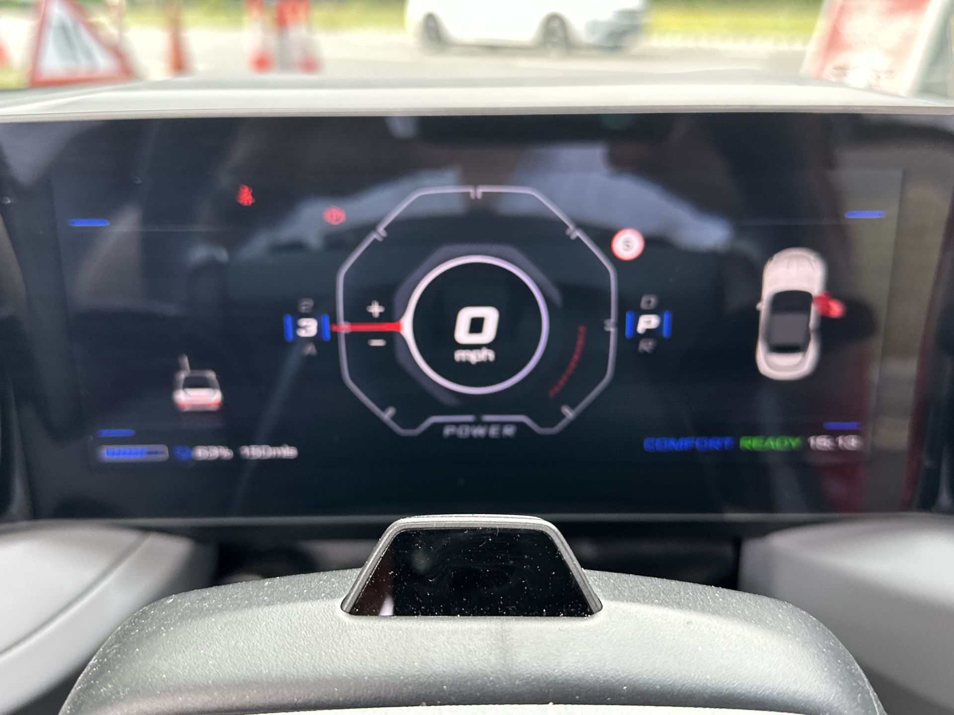DUAL MOTOR 77 KWH AWD