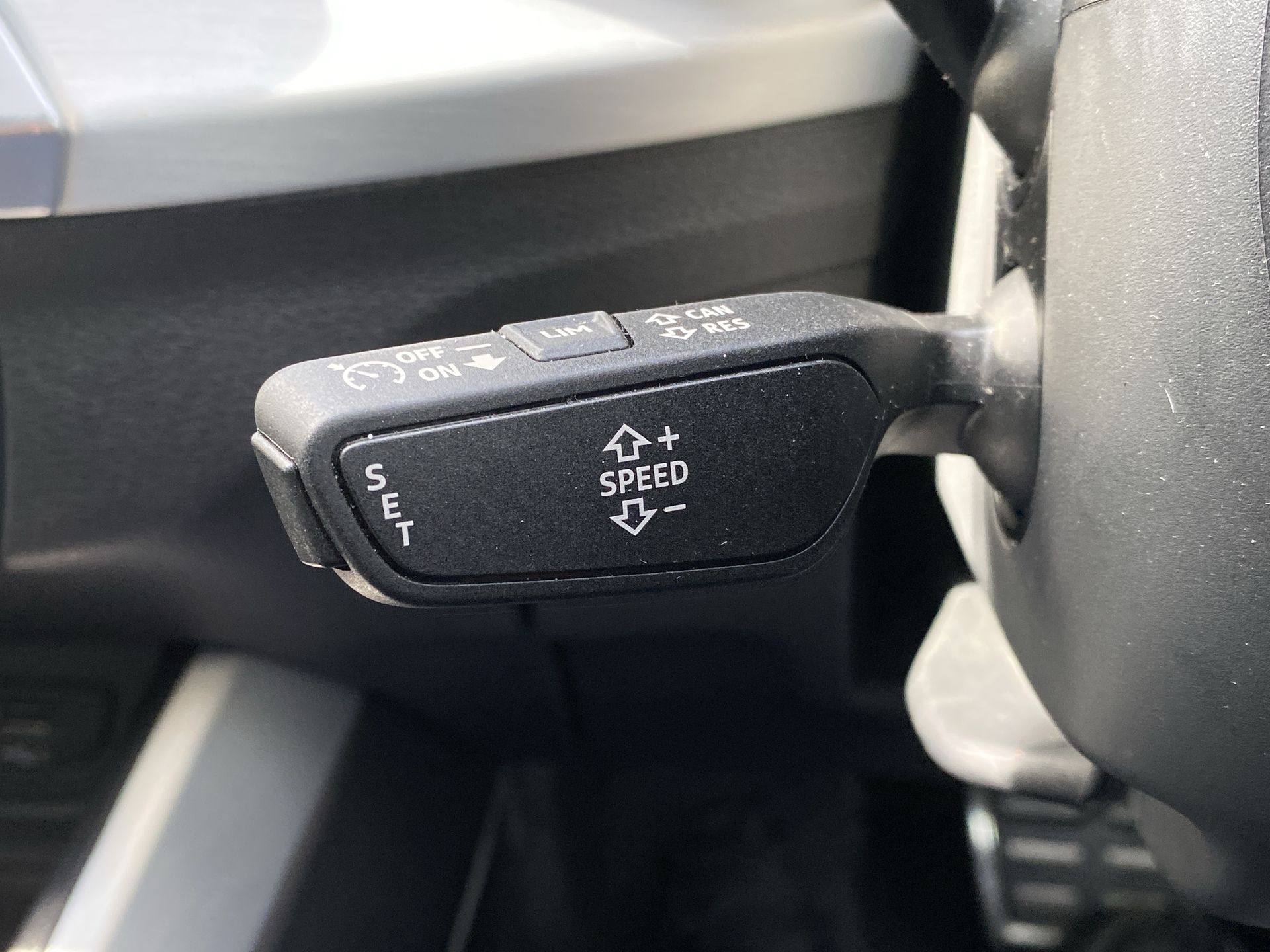 35 TFSI S TRONIC