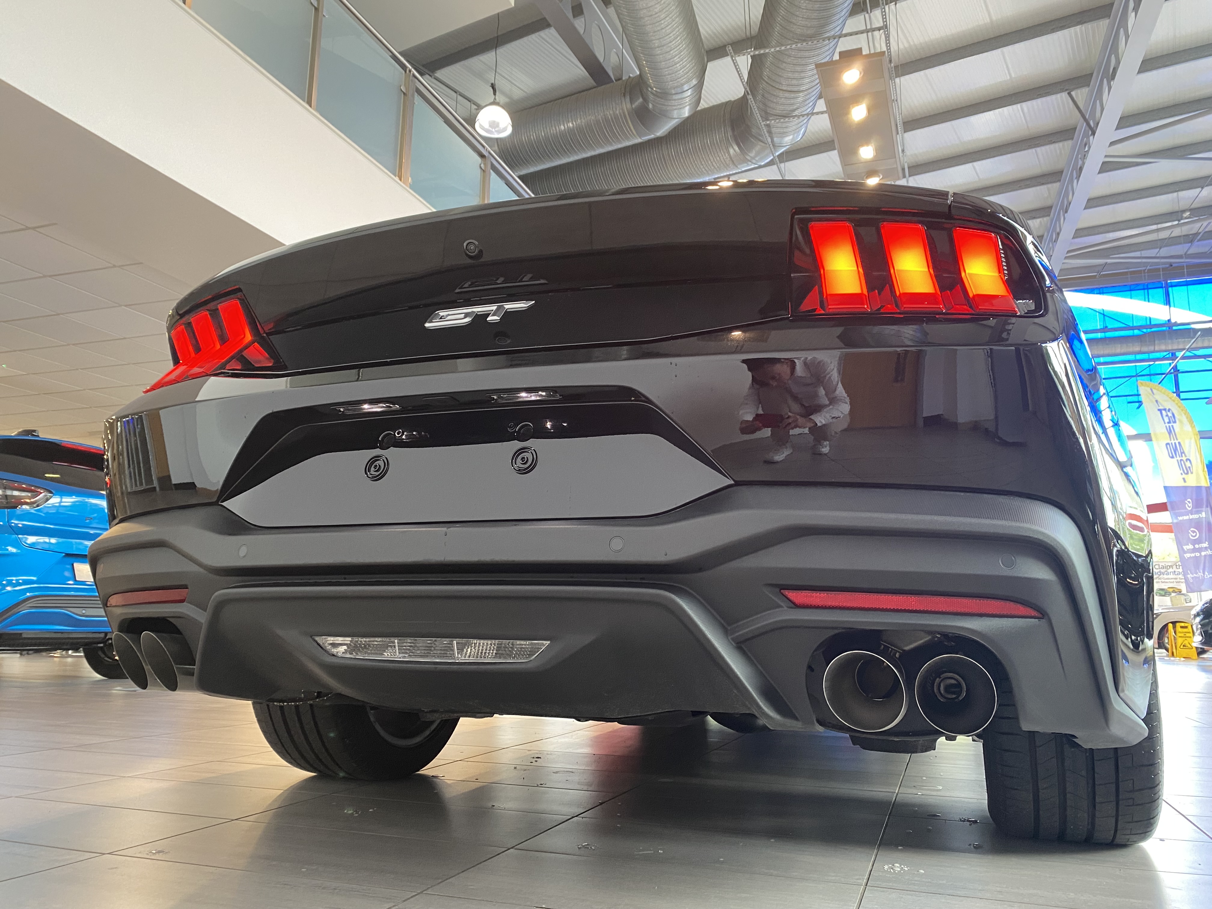 FORD MUSTANG 5.0 V8 GT 2DR AUTO