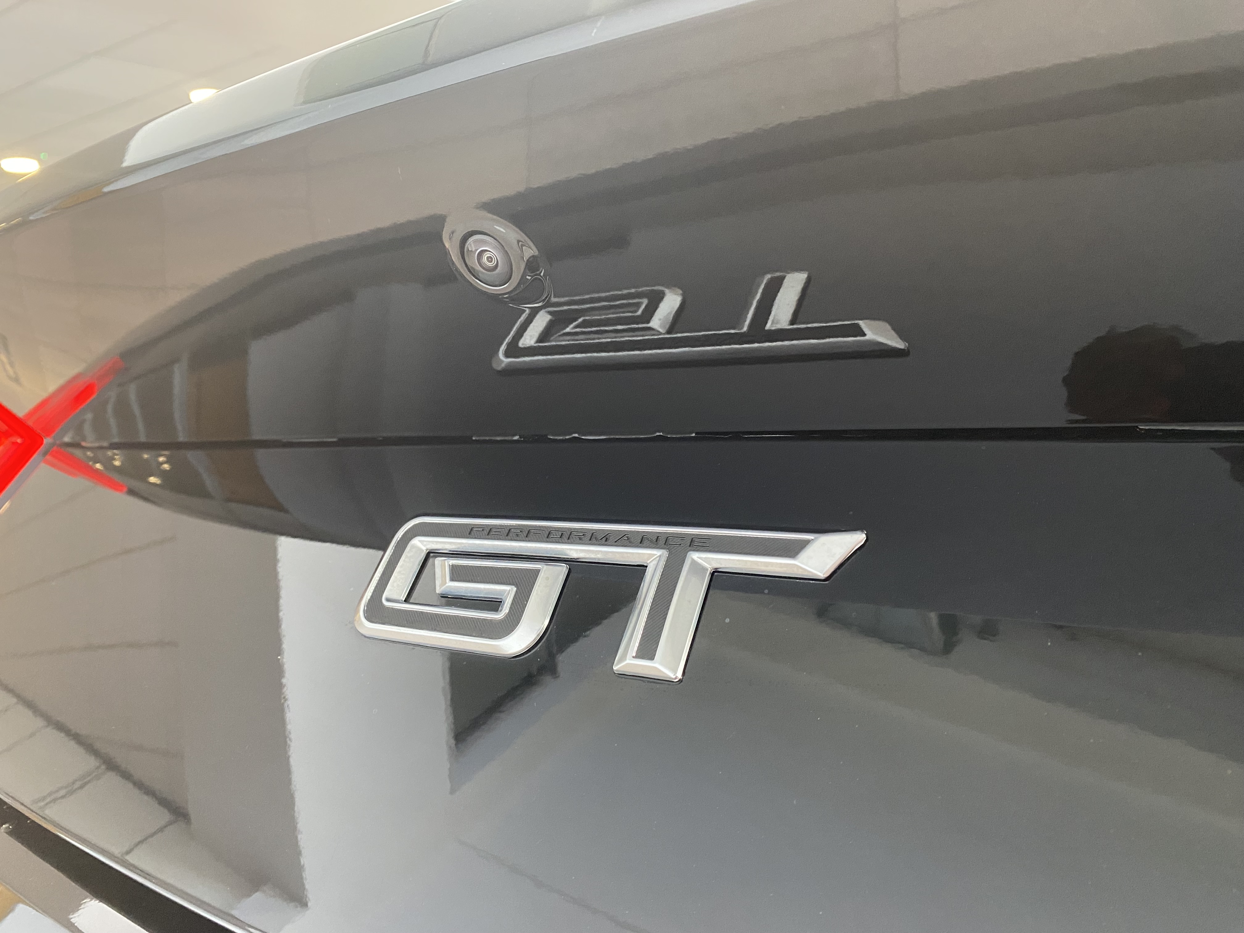 FORD MUSTANG 5.0 V8 GT 2DR AUTO