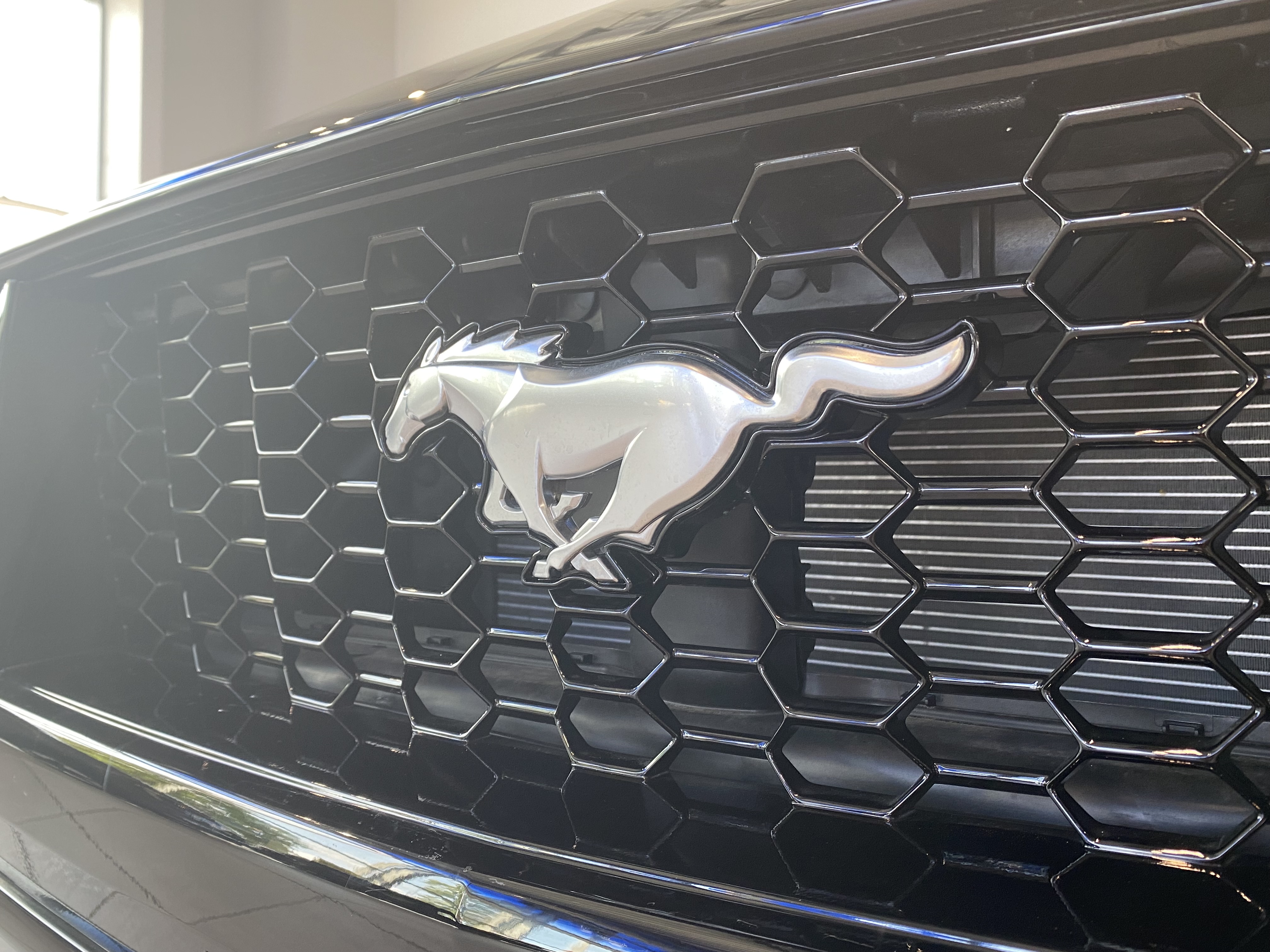 FORD MUSTANG 5.0 V8 GT 2DR AUTO