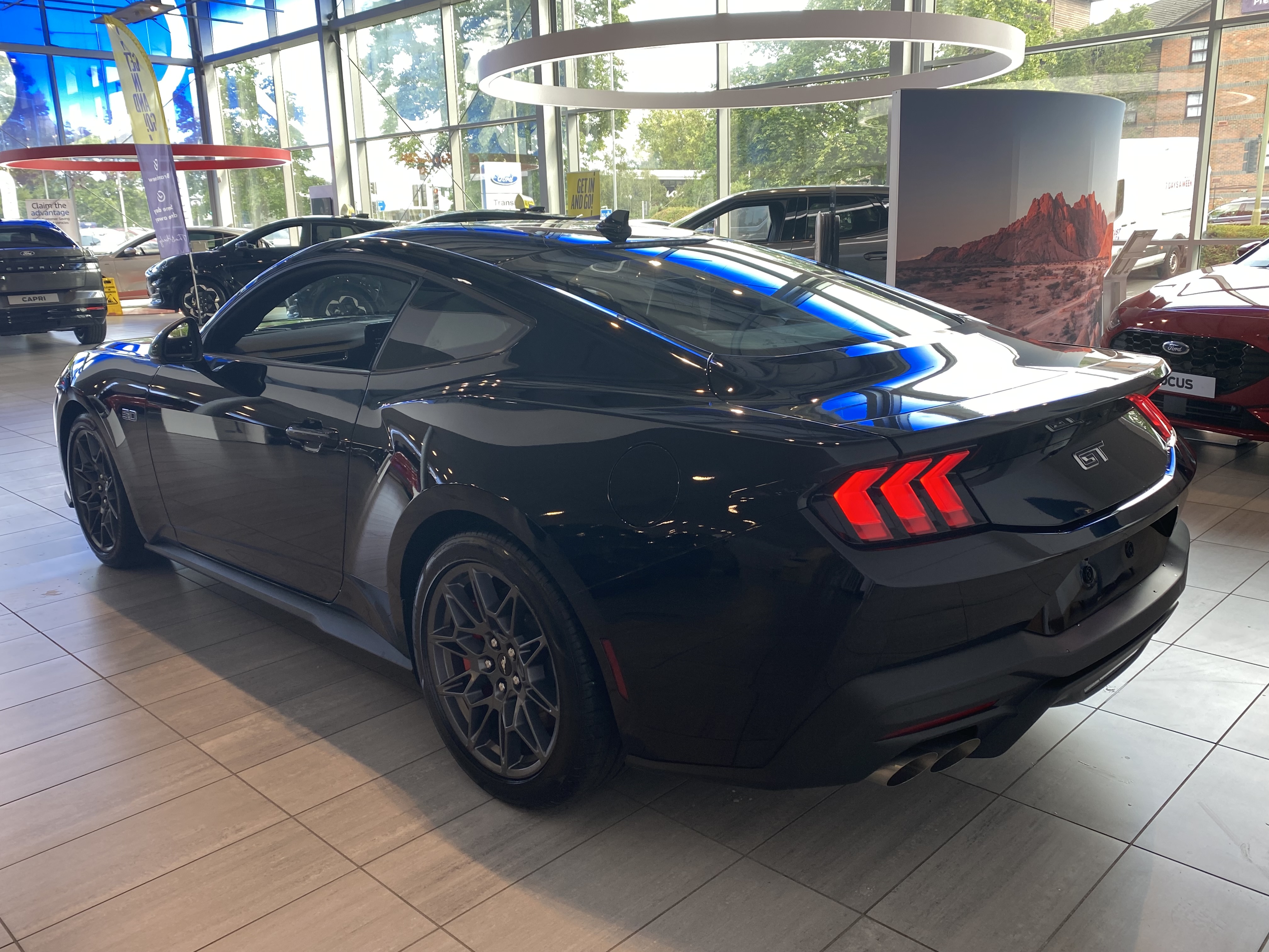 FORD MUSTANG 5.0 V8 GT 2DR AUTO