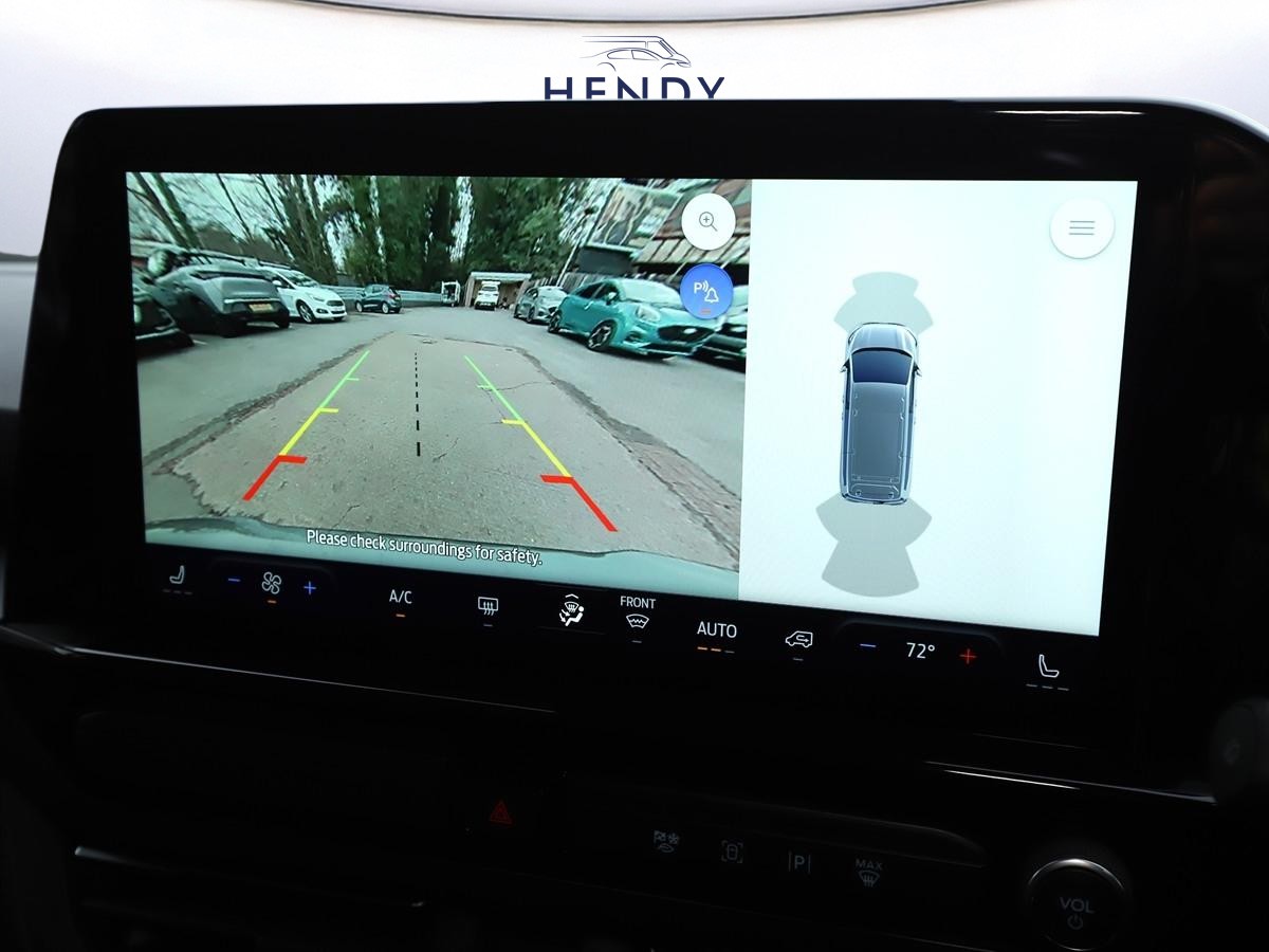 ECOBLUE 136PS H1 8 SEATER