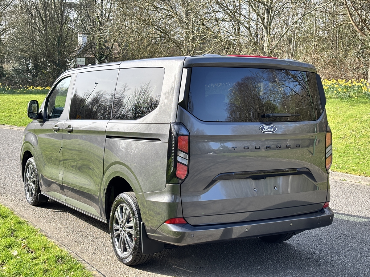 ECOBLUE 170PS H1 8 SEATER