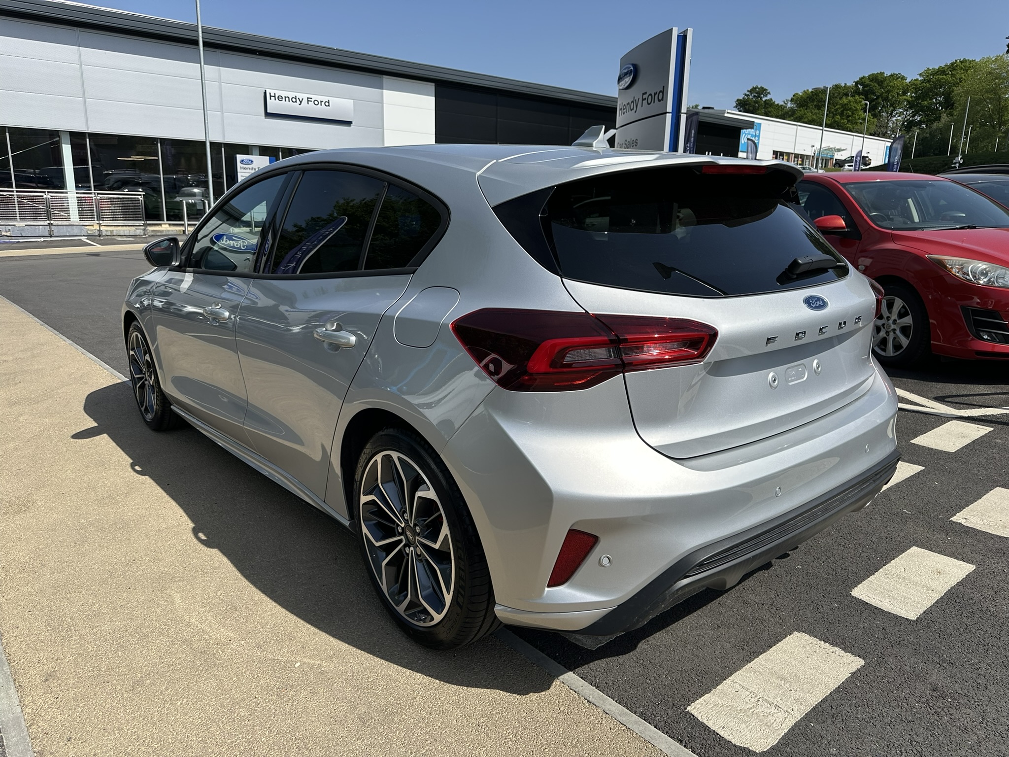 FOCUS ST-LINE X 5 DOOR 1.0L ECOBOOST 155PS MHEV FWD 7 SPEED POWERSHIFT