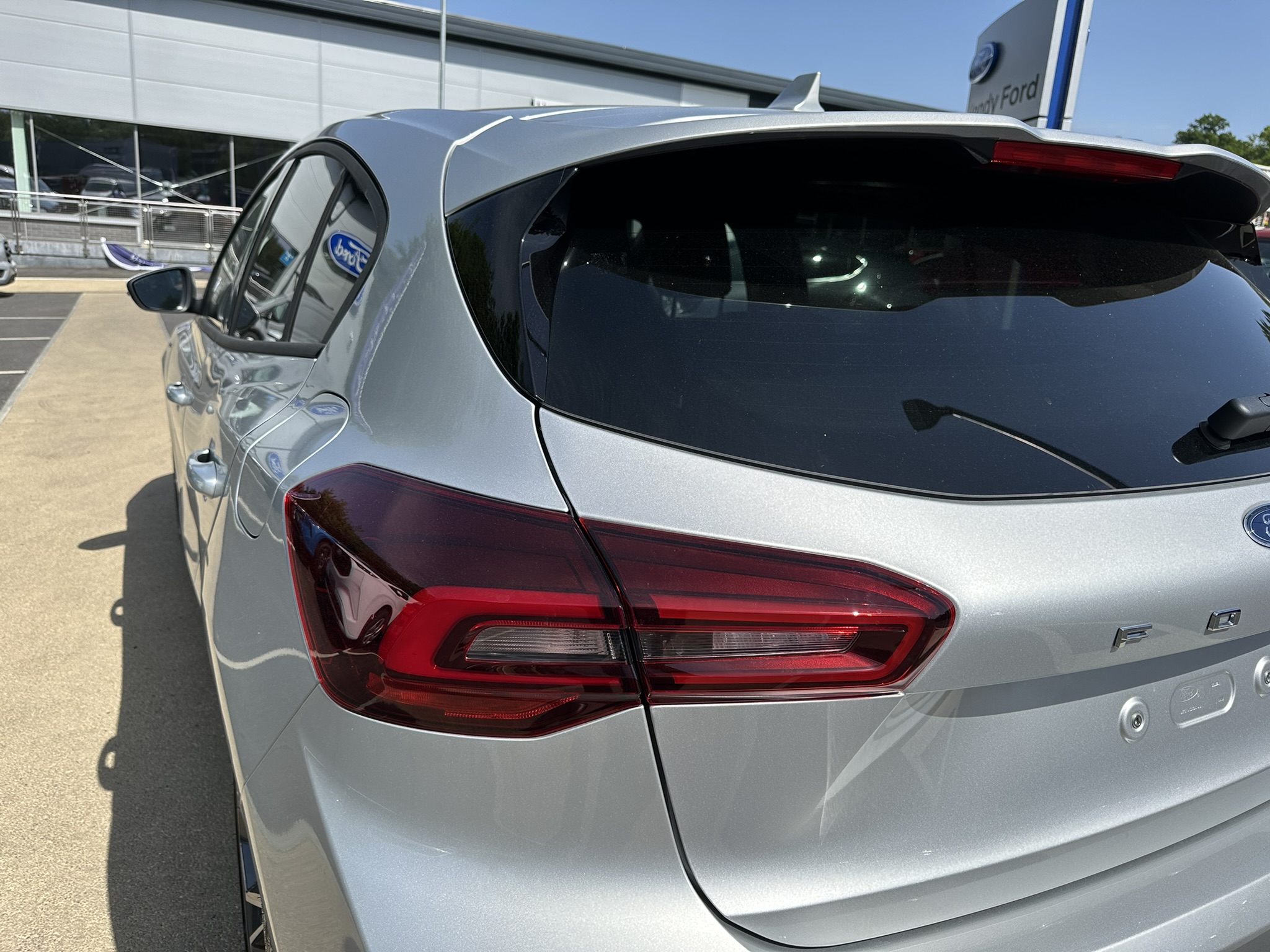FOCUS ST-LINE X 5 DOOR 1.0L ECOBOOST 155PS MHEV FWD 7 SPEED POWERSHIFT