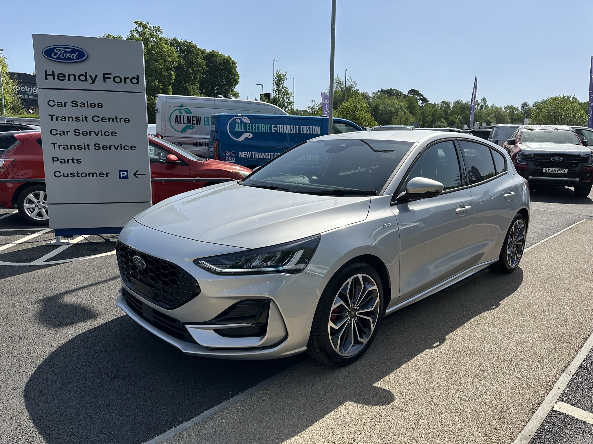 FOCUS ST-LINE X 5 DOOR 1.0L ECOBOOST 155PS MHEV FWD 7 SPEED POWERSHIFT