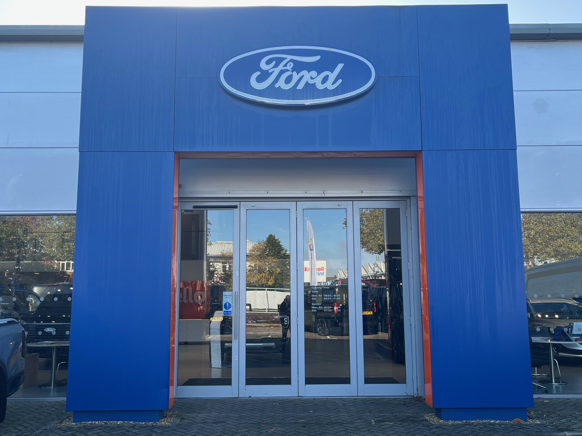 FORD TOURNEO CUSTOM 160KW 65KWH H1 TITANIUM X 8 SEATER AUTO