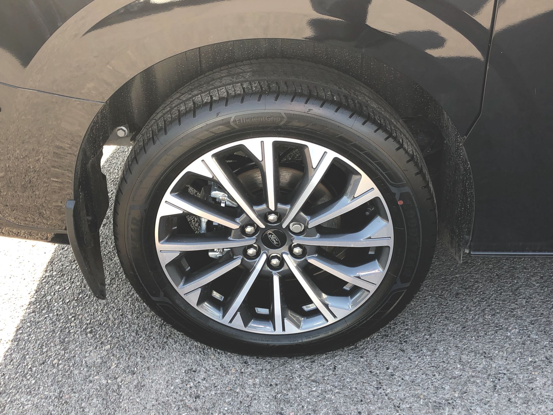 TOURNEO CUSTOM V710 TITANIUM X BUS M1 340 L1 65KWH 160KW / 218PS RWD 1 SPEED AUTOMATIC