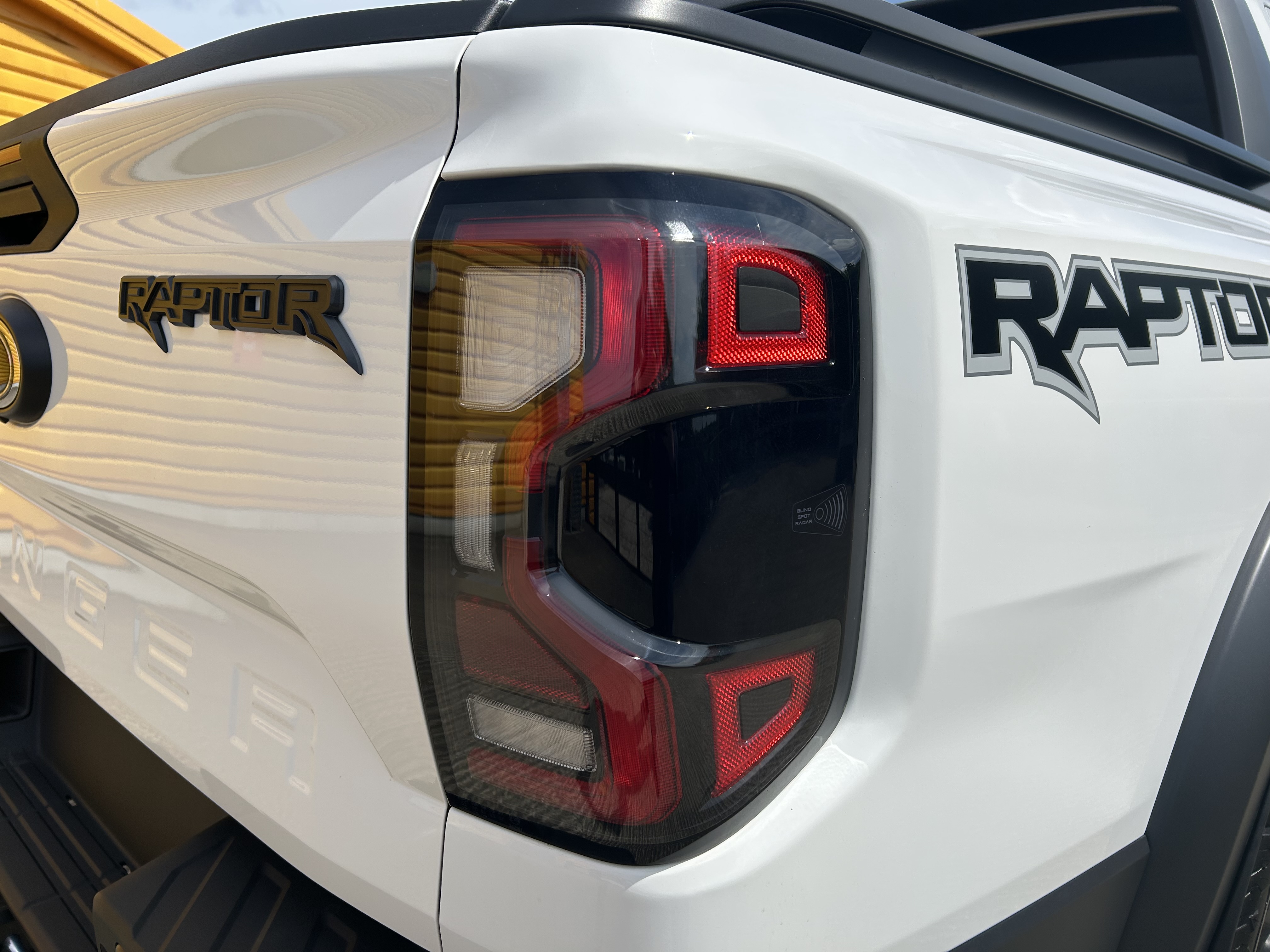 RANGER RAPTOR DOUBLE CAB 3.0L ECOBOOST V6 292PS 4WD FT 10 SPEED AUTOMATIC