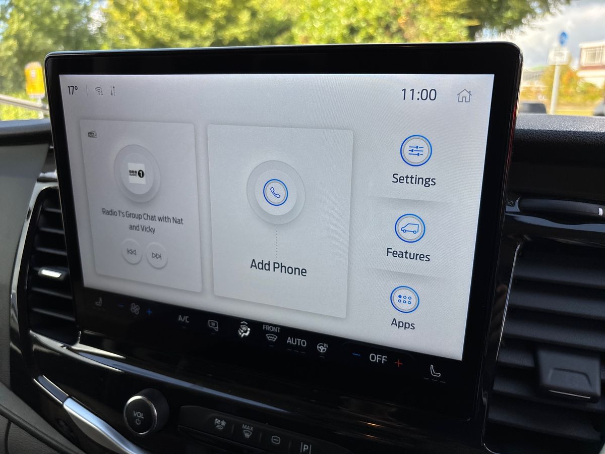 FORD TRANSIT 135KW 68KWH H2 TREND VAN AUTO [NAV]