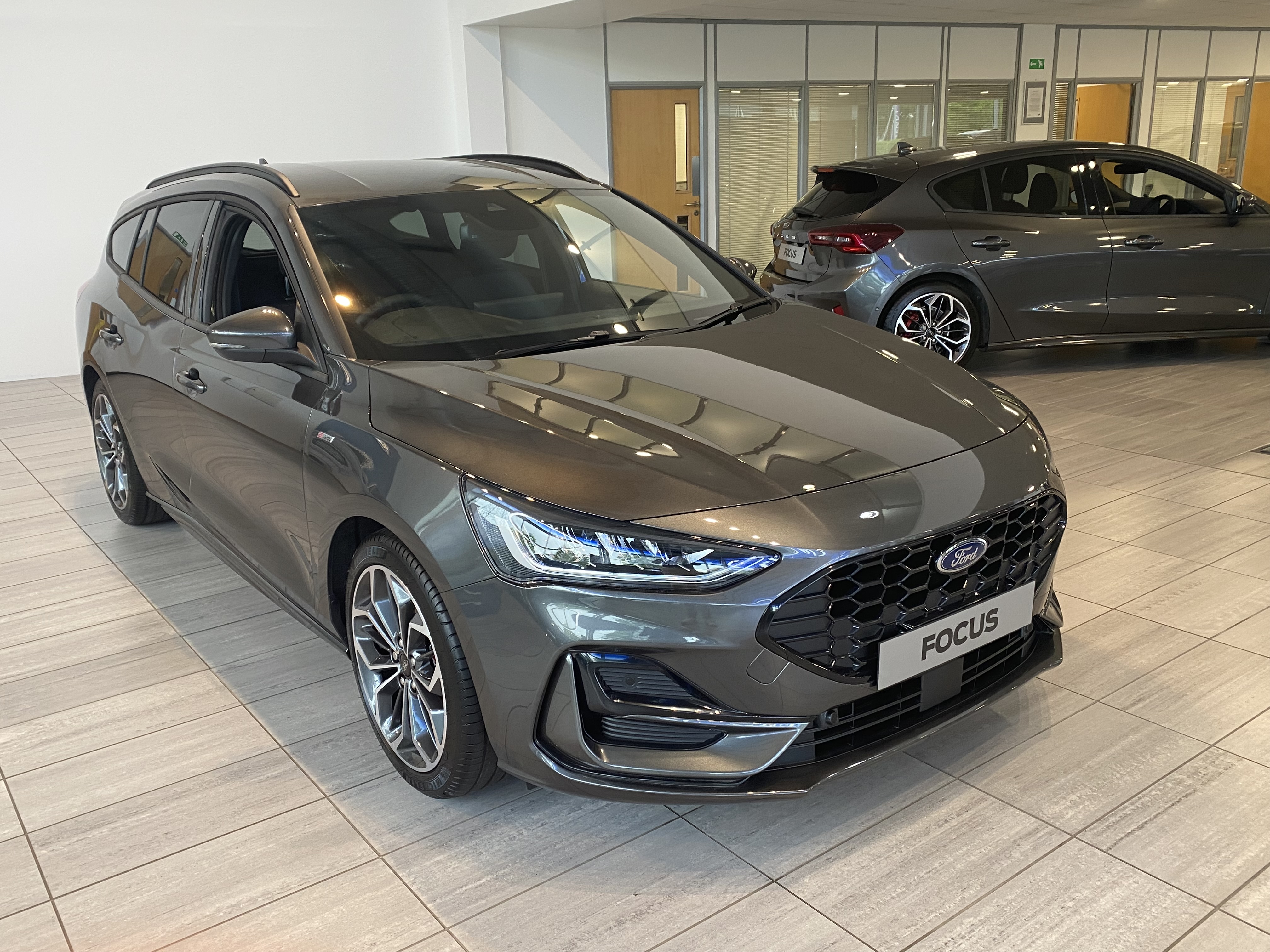 FORD FOCUS 1.0 ECOBOOST HYBRID MHEV 155 ST-LINE X STYLE 5DR