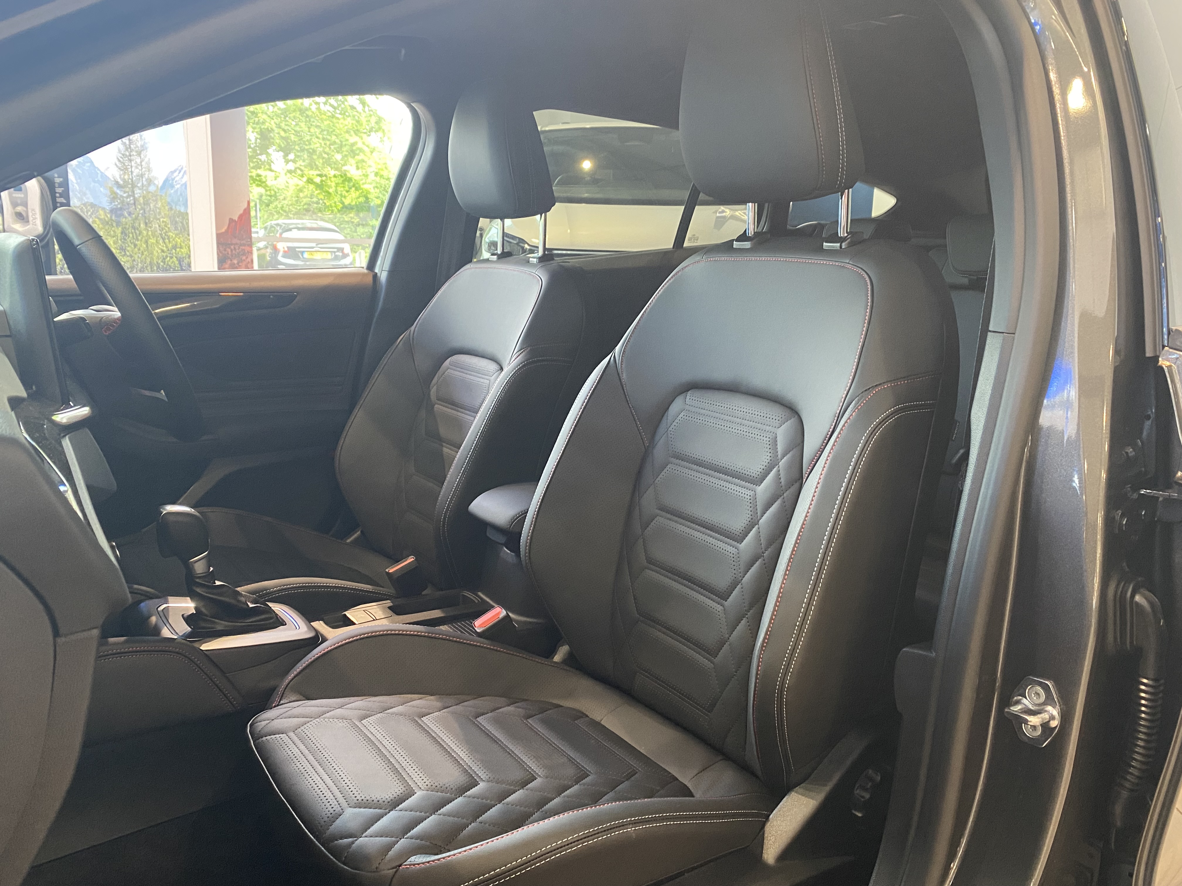 FORD FOCUS 1.0 ECOBOOST HYBRID MHEV 155 ST-LINE X STYLE 5DR