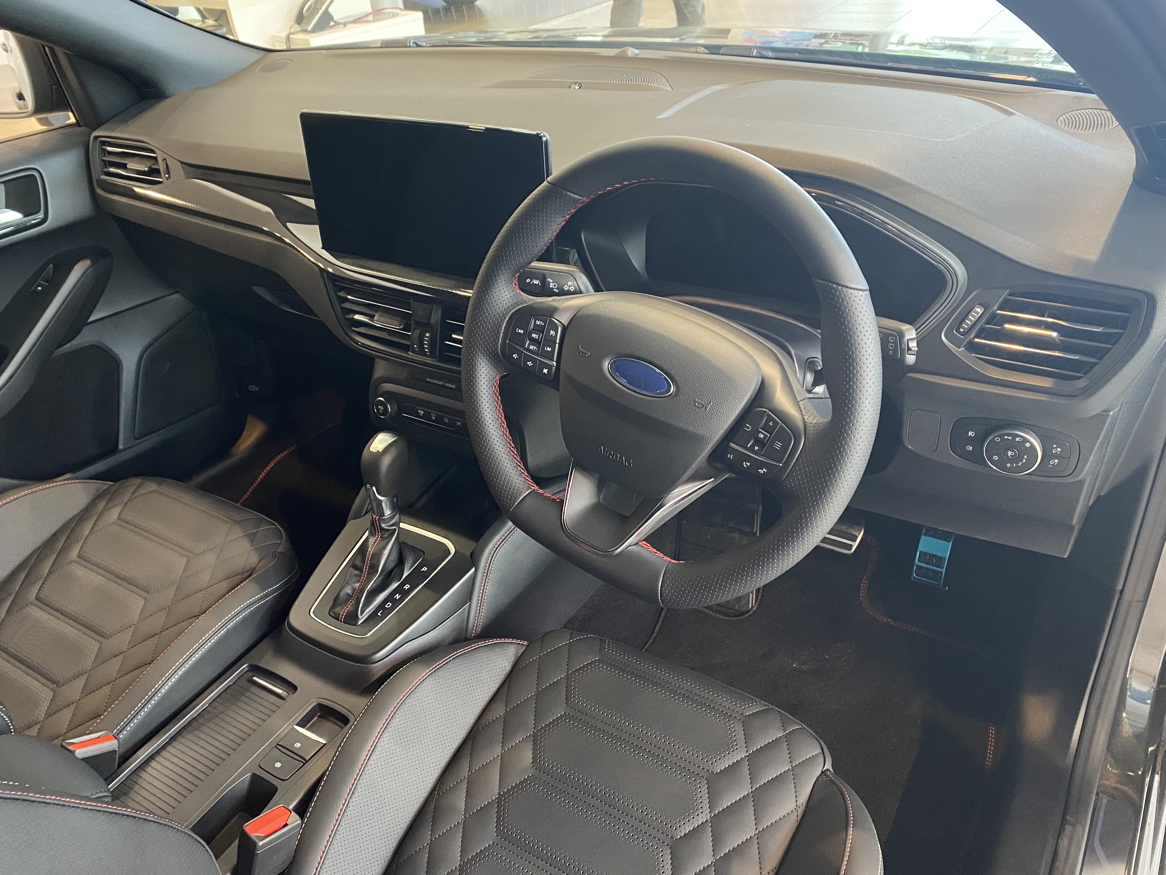 FORD FOCUS 1.0 ECOBOOST HYBRID MHEV 155 ST-LINE X STYLE 5DR