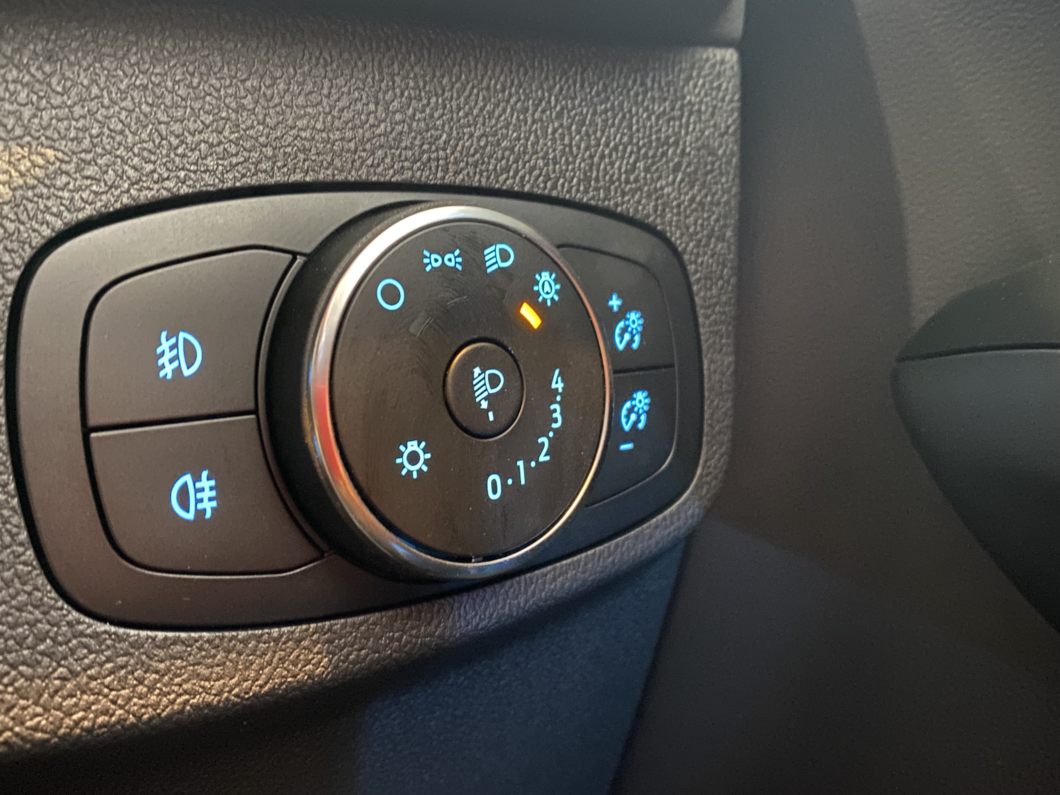 FORD FOCUS 1.0 ECOBOOST HYBRID MHEV 155 ST-LINE X STYLE 5DR