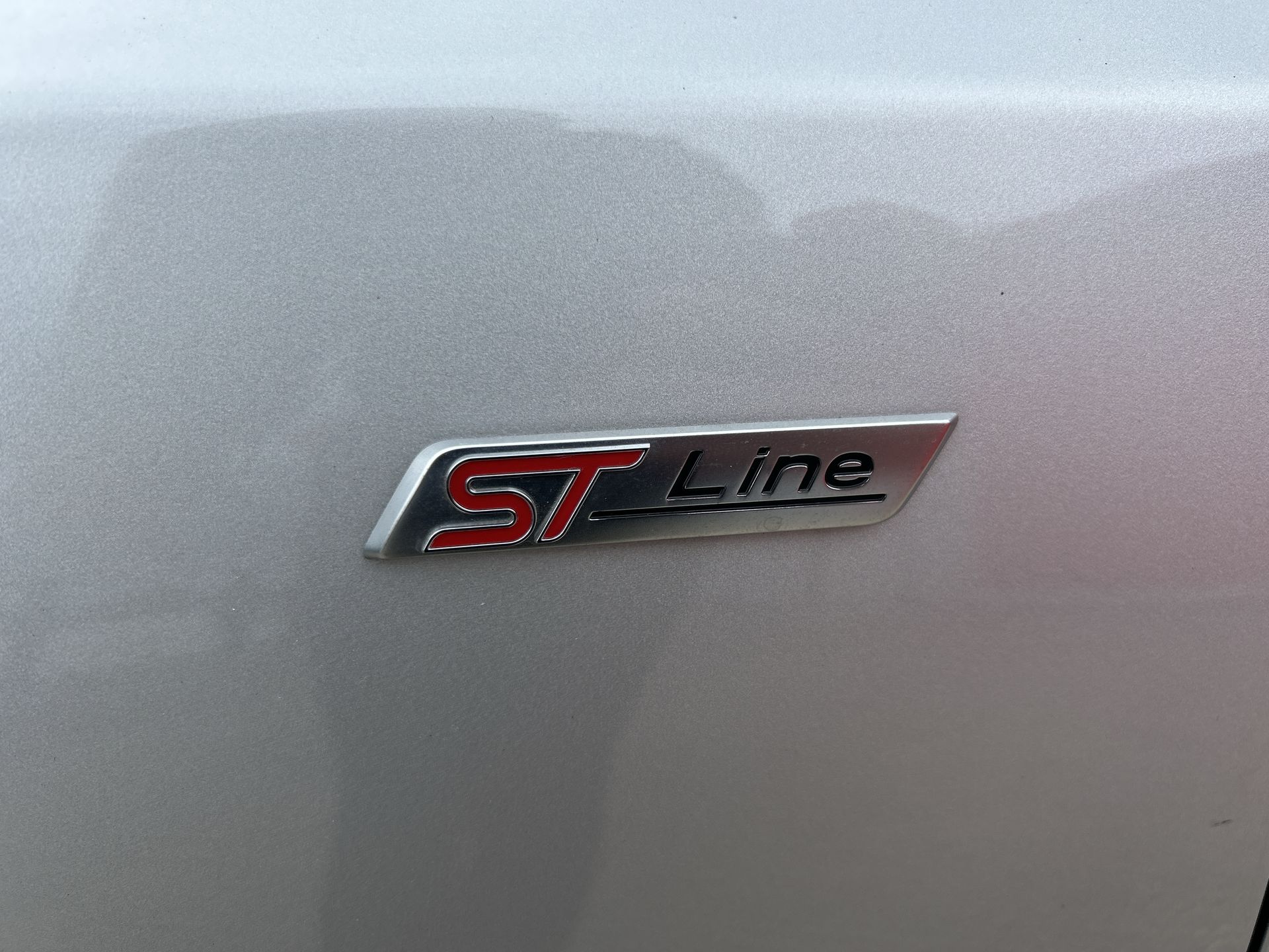FOCUS ST-LINE ESTATE 1.0L ECOBOOST 155PS MHEV FWD 7 SPEED POWERSHIFT