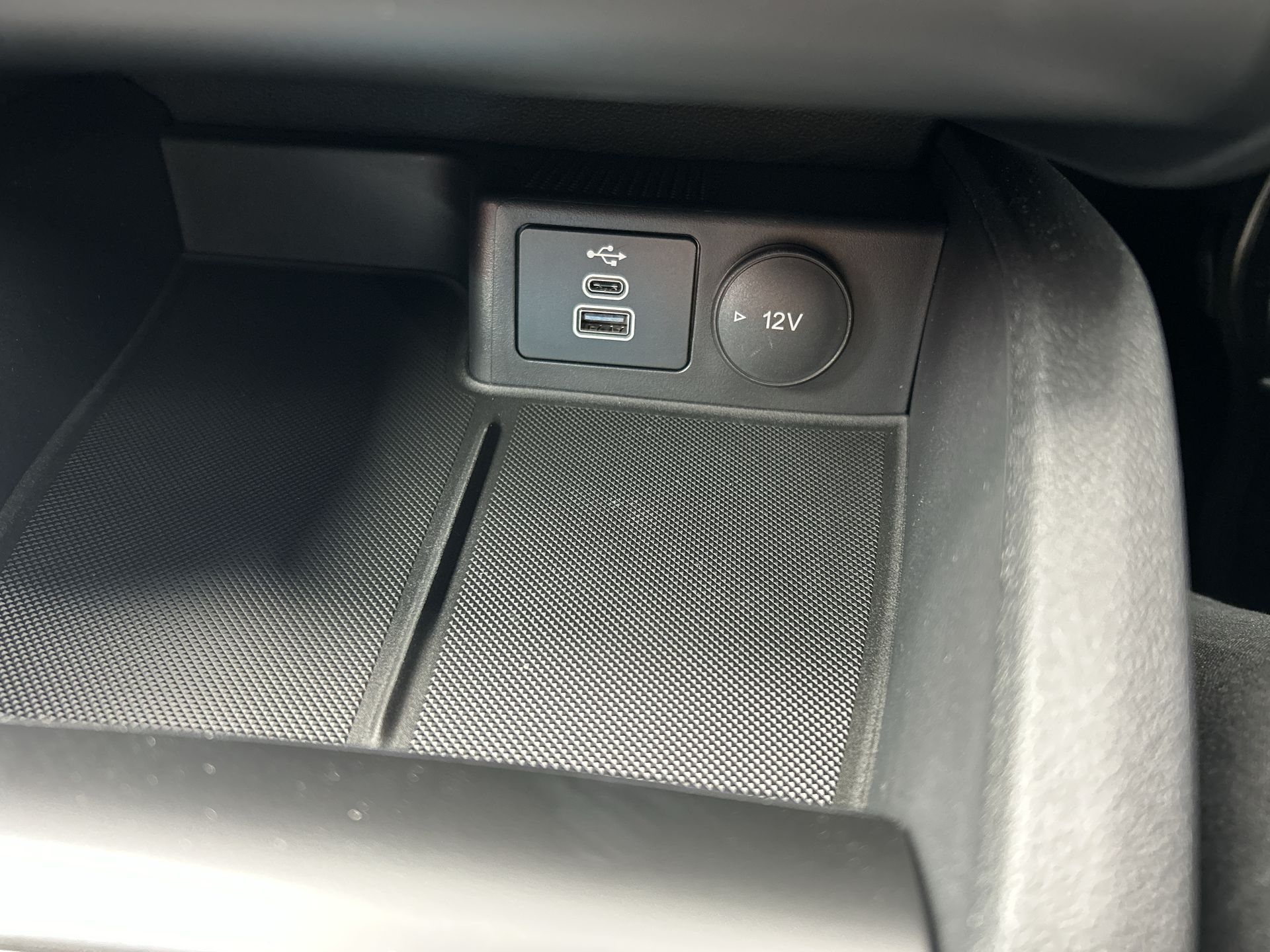 FOCUS ST-LINE ESTATE 1.0L ECOBOOST 155PS MHEV FWD 7 SPEED POWERSHIFT