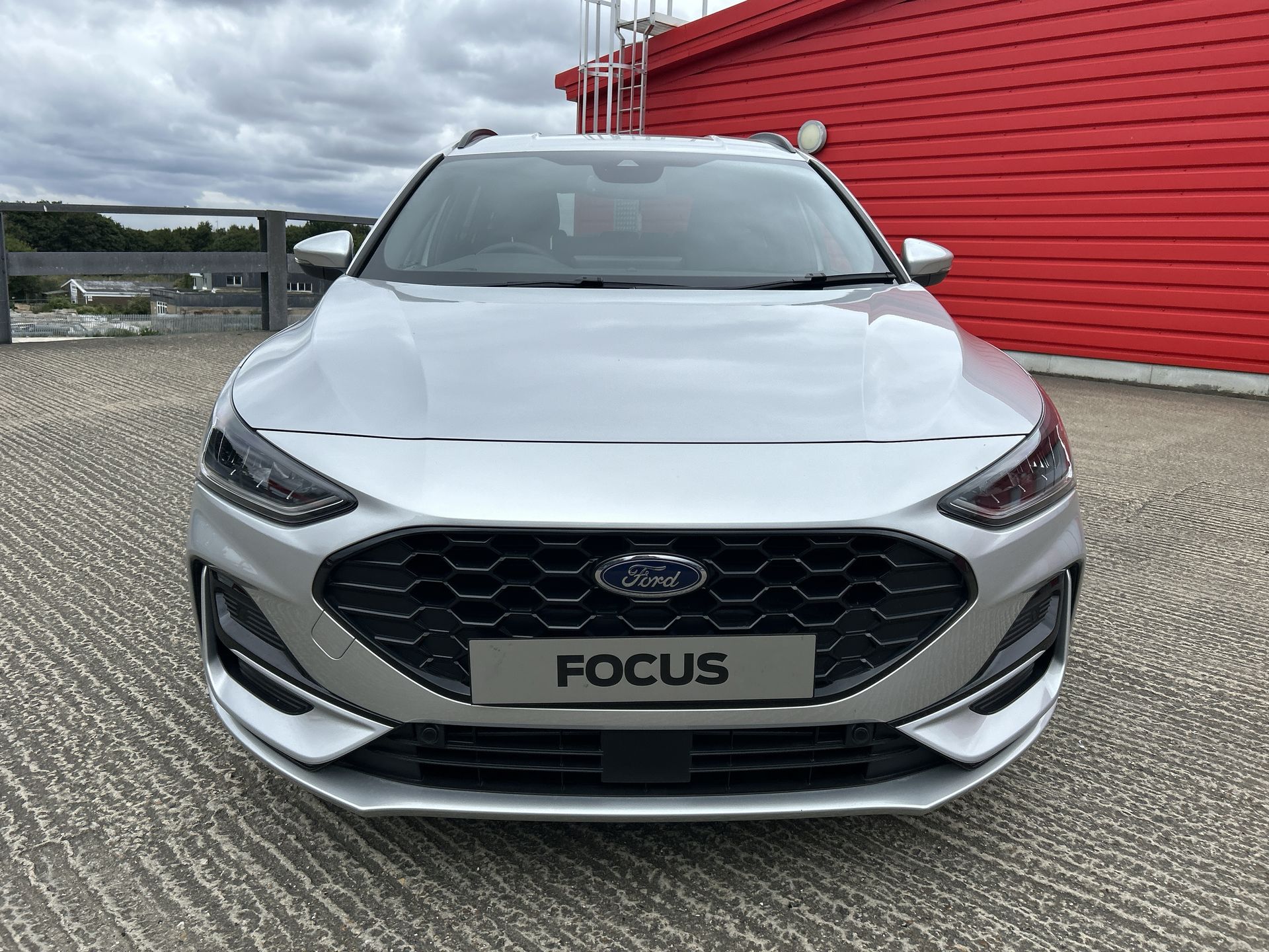 FOCUS ST-LINE ESTATE 1.0L ECOBOOST 155PS MHEV FWD 7 SPEED POWERSHIFT