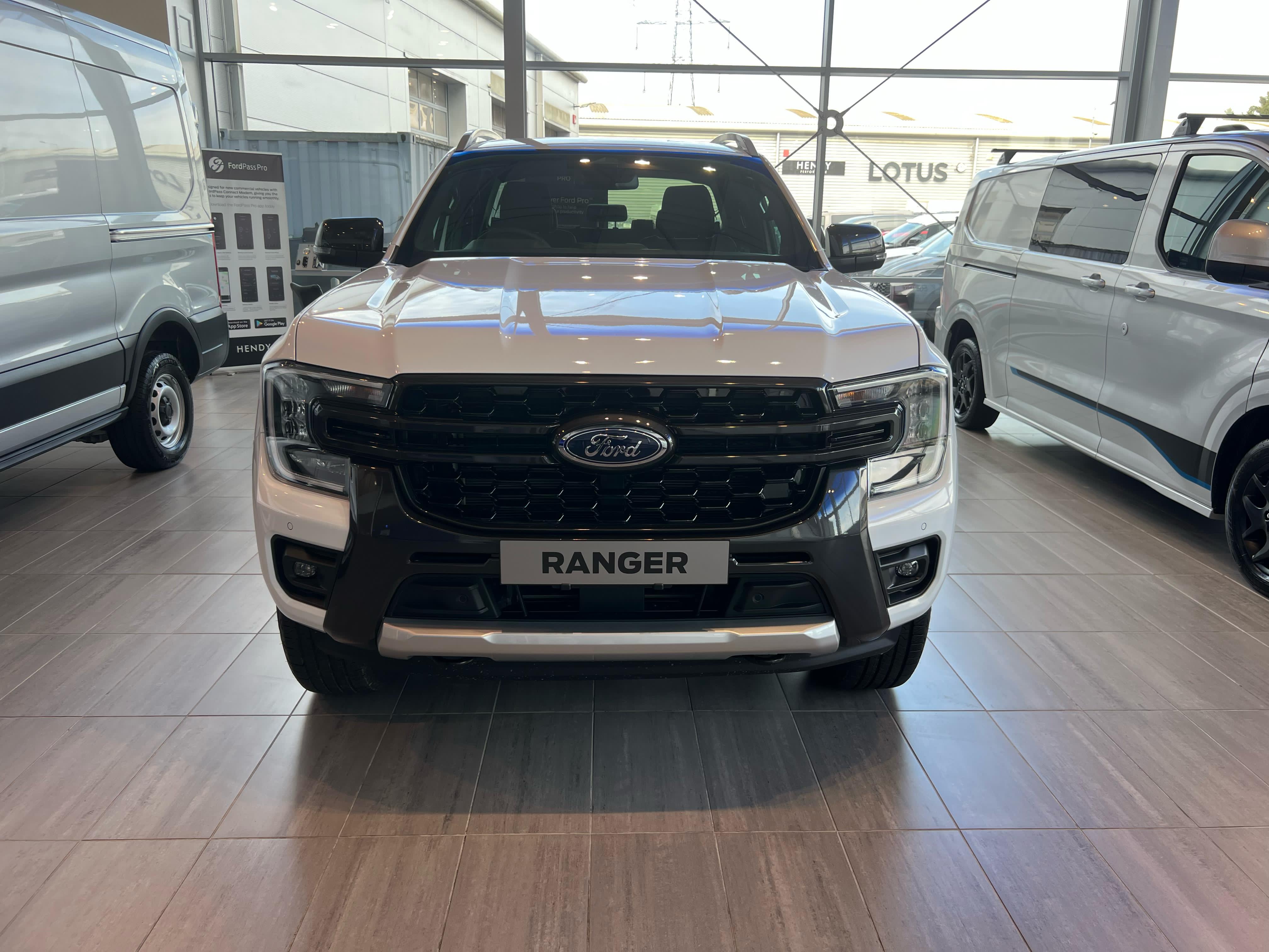 RANGER P703 WILDTRAK DOUBLE CAB 3.0L ECOBLUE V6 240PS 4WD FT 10 SPEED AUTOMATIC