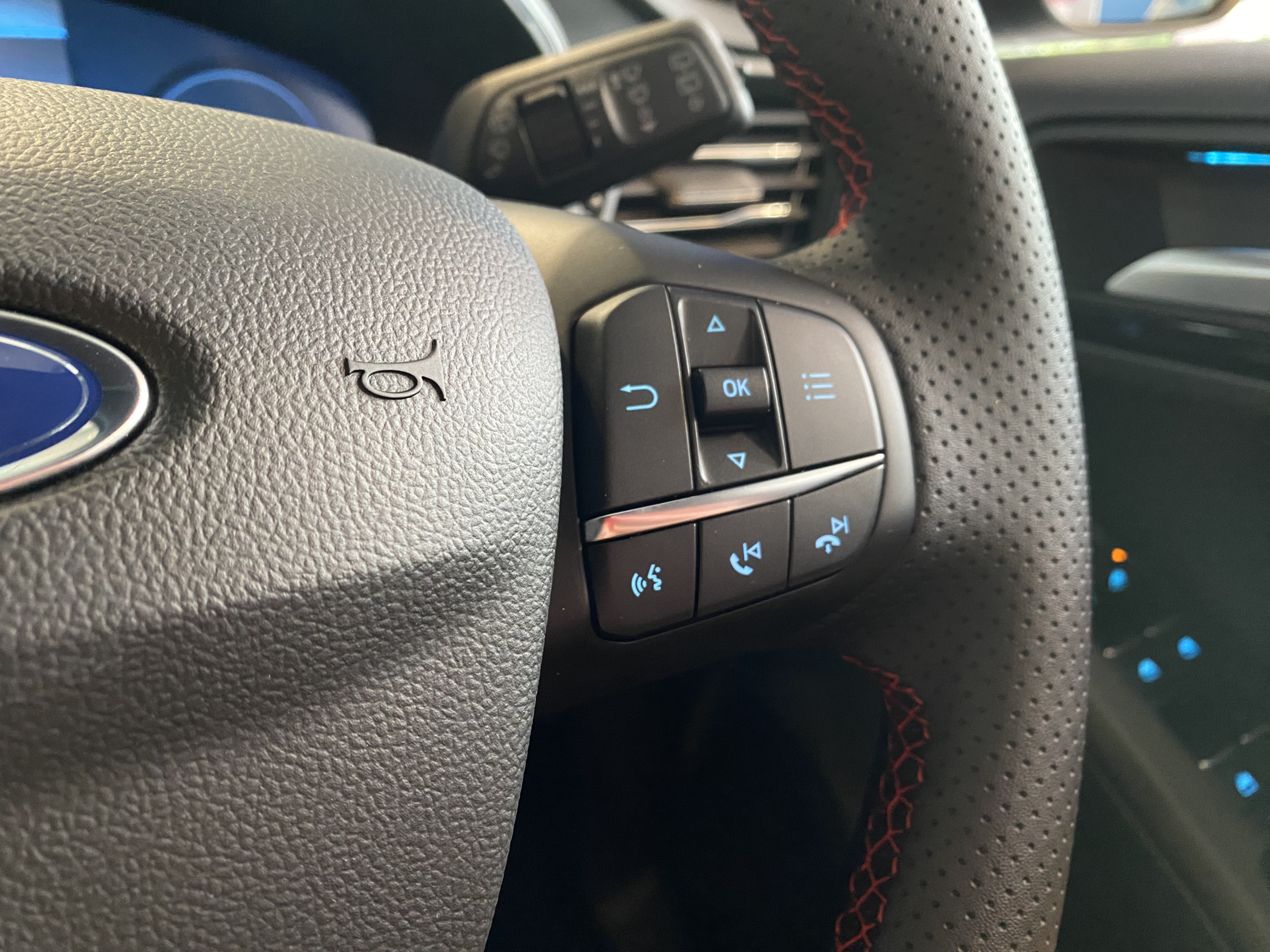 FORD FOCUS 1.0 ECOBOOST HYBRID MHEV ST-LINE X 5DR