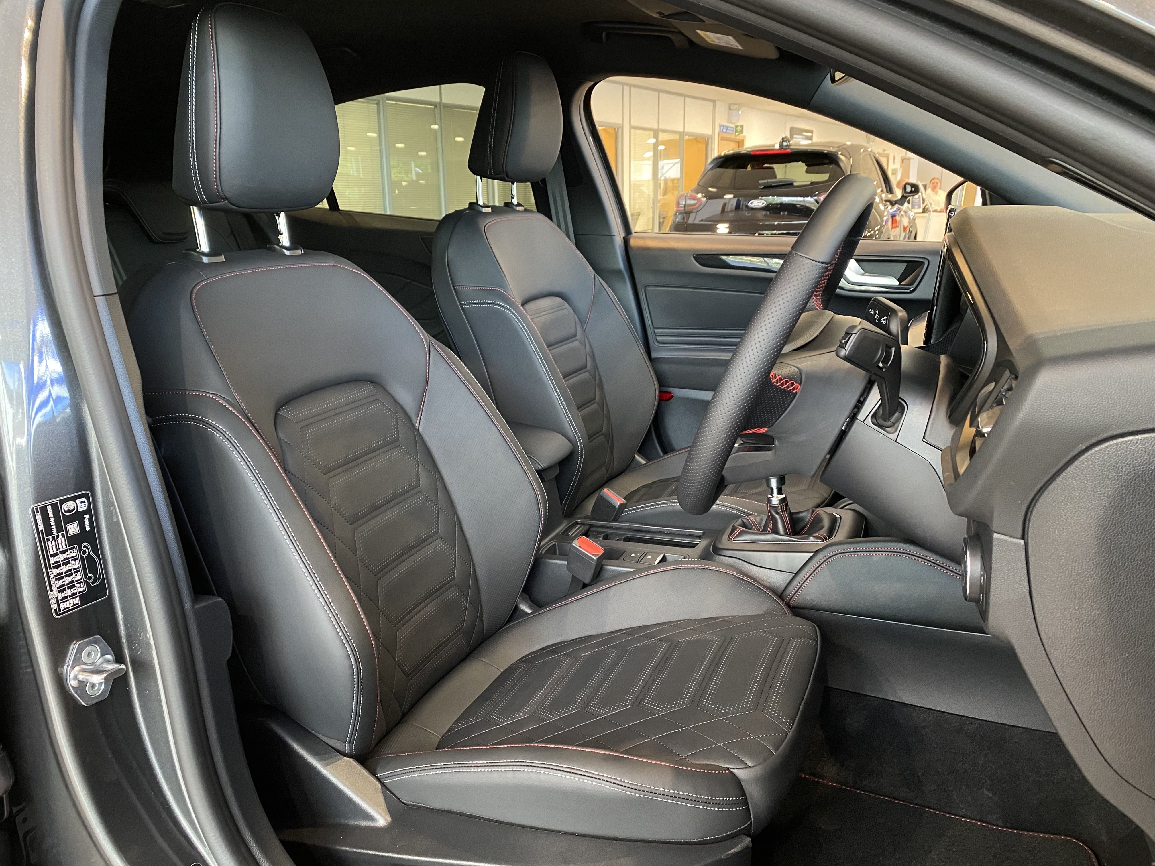 FORD FOCUS 1.0 ECOBOOST HYBRID MHEV ST-LINE X 5DR