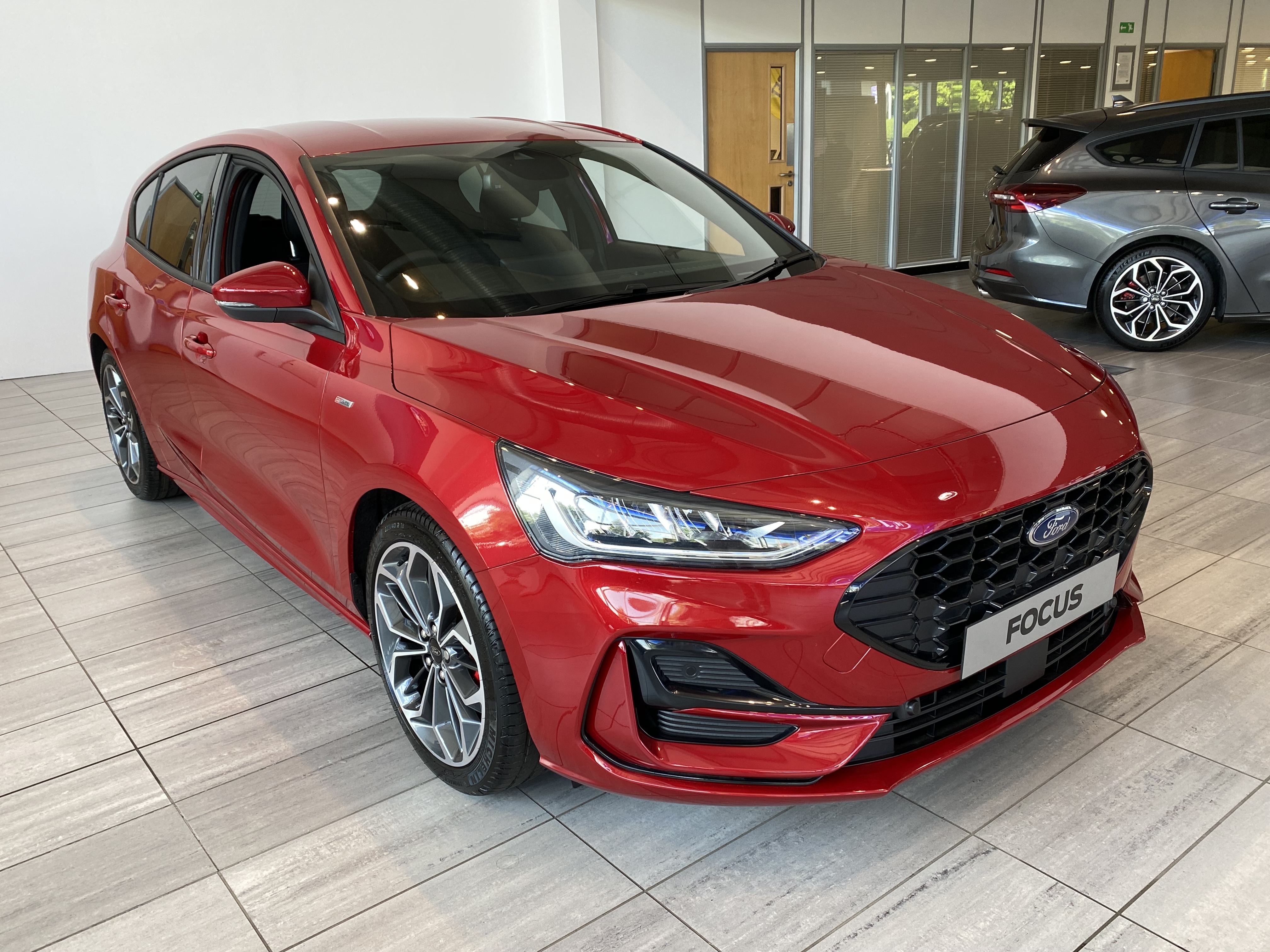FORD FOCUS 1.0 ECOBOOST HYBRID MHEV ST-LINE X 5DR AUTO
