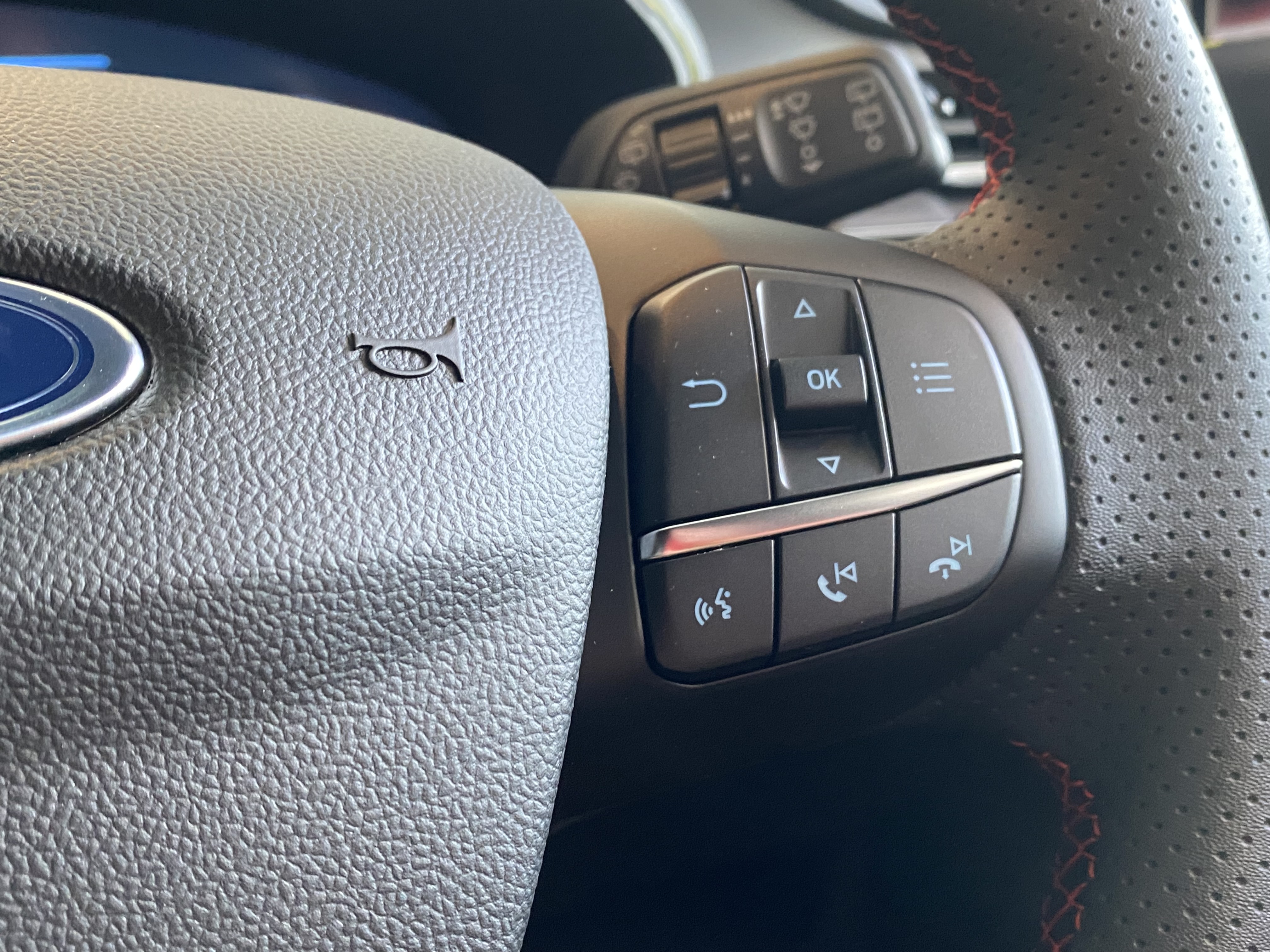 FORD FOCUS 1.0 ECOBOOST HYBRID MHEV ST-LINE X 5DR AUTO