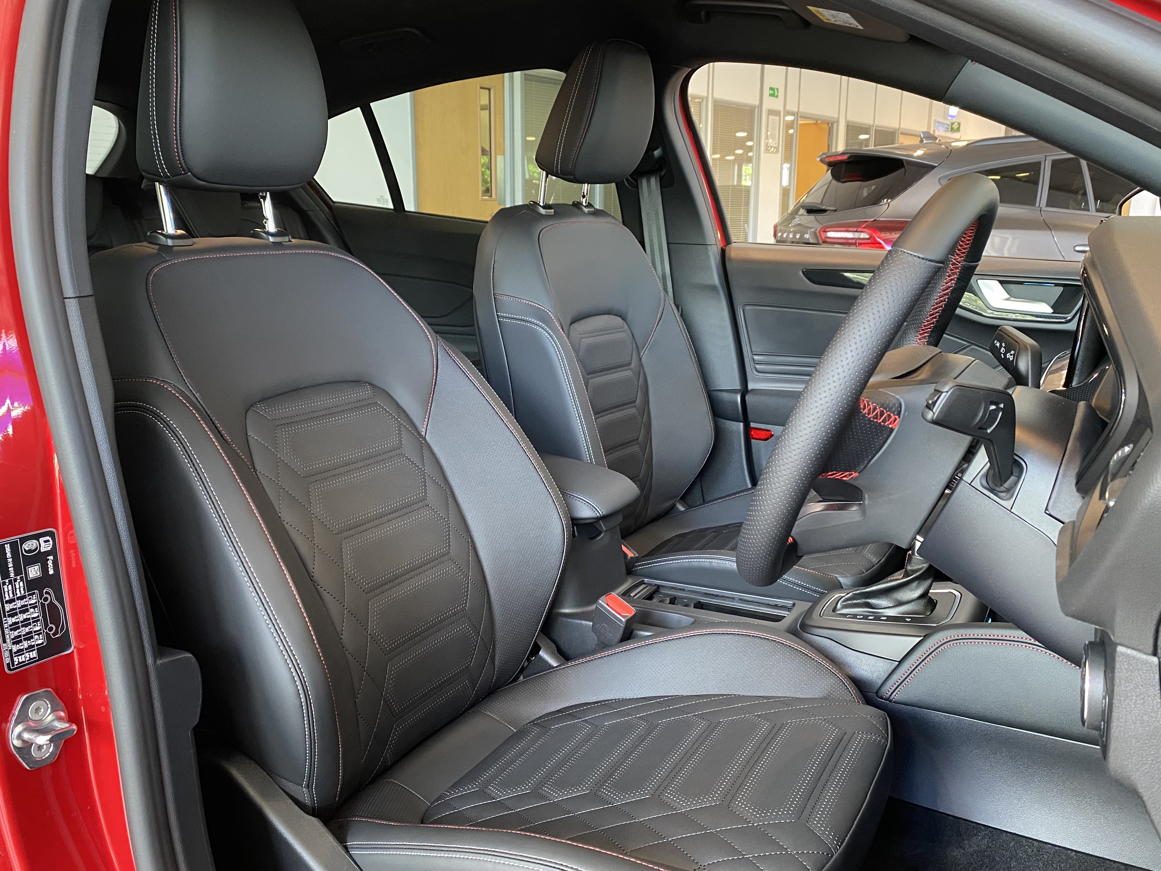 FORD FOCUS 1.0 ECOBOOST HYBRID MHEV ST-LINE X 5DR AUTO