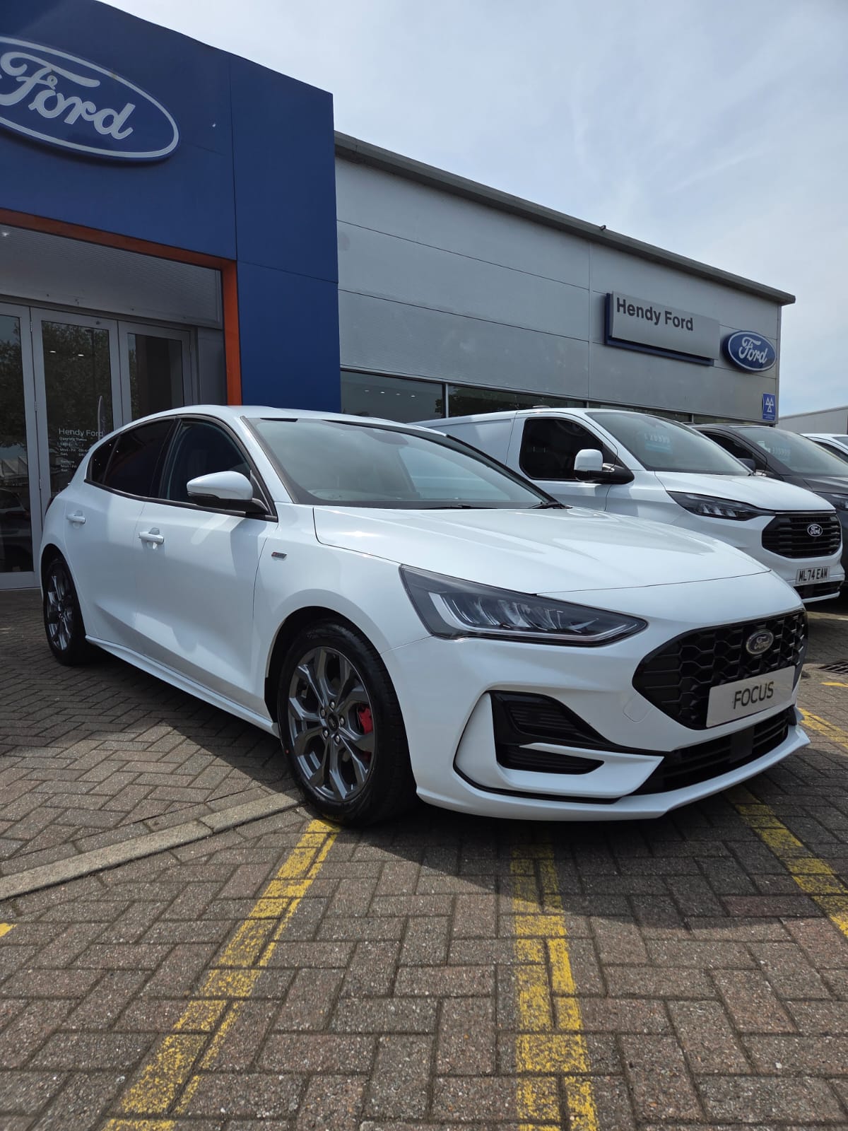 FORD FOCUS 1.0 ECOBOOST HYBRID MHEV ST-LINE 5DR