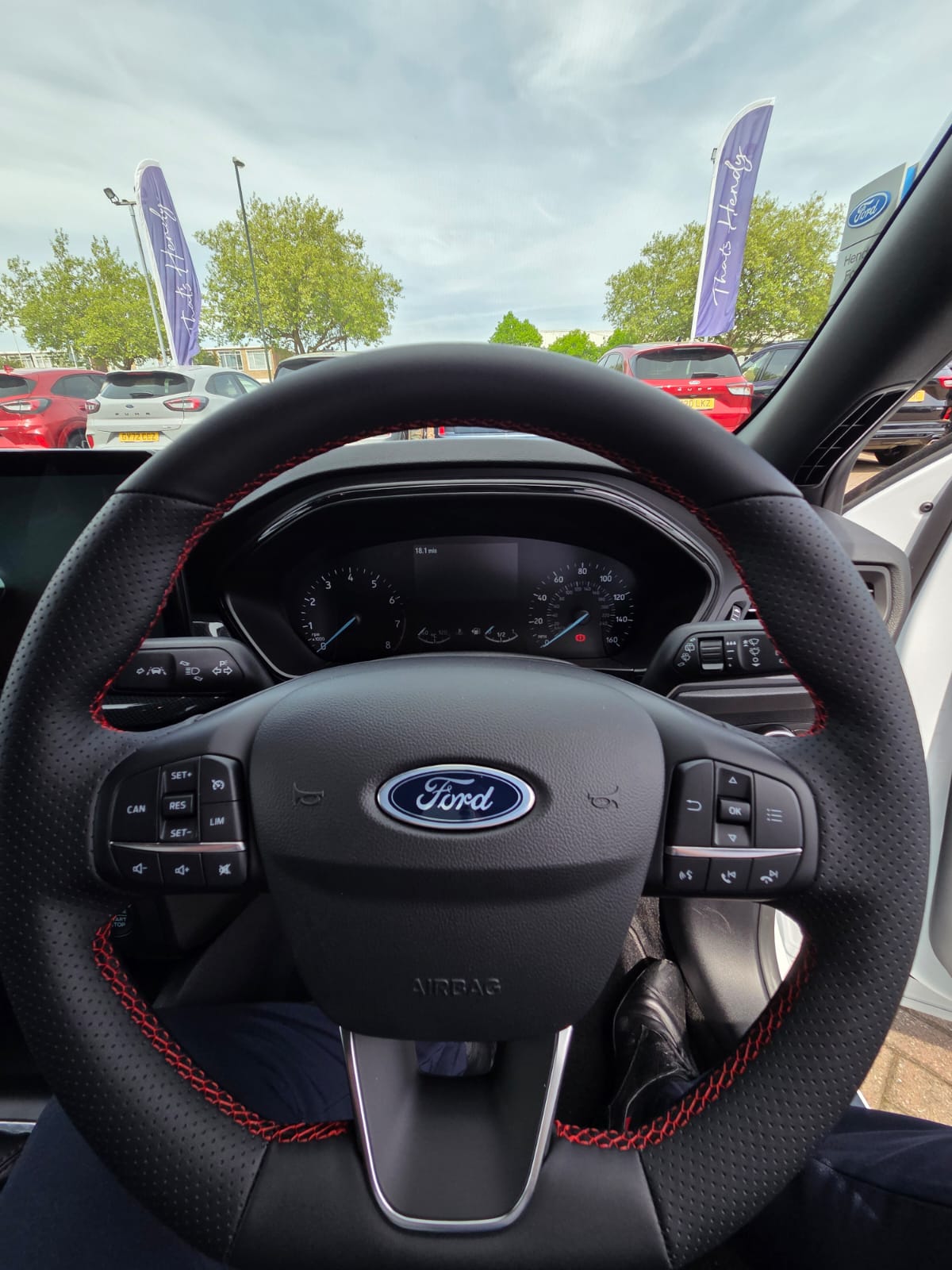 FORD FOCUS 1.0 ECOBOOST HYBRID MHEV ST-LINE 5DR