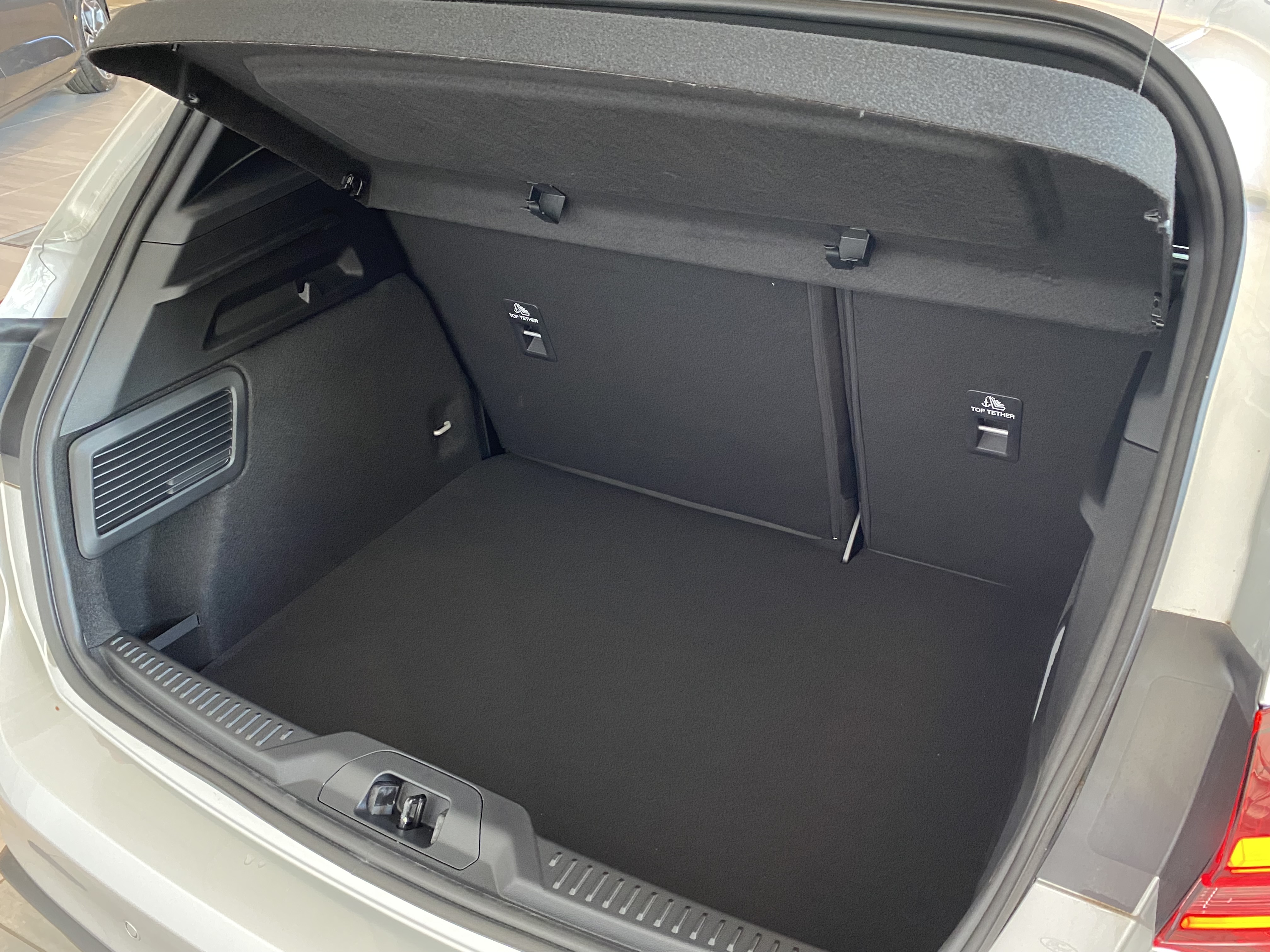 FORD FOCUS 1.0 ECOBOOST HYBRID MHEV ST-LINE 5DR