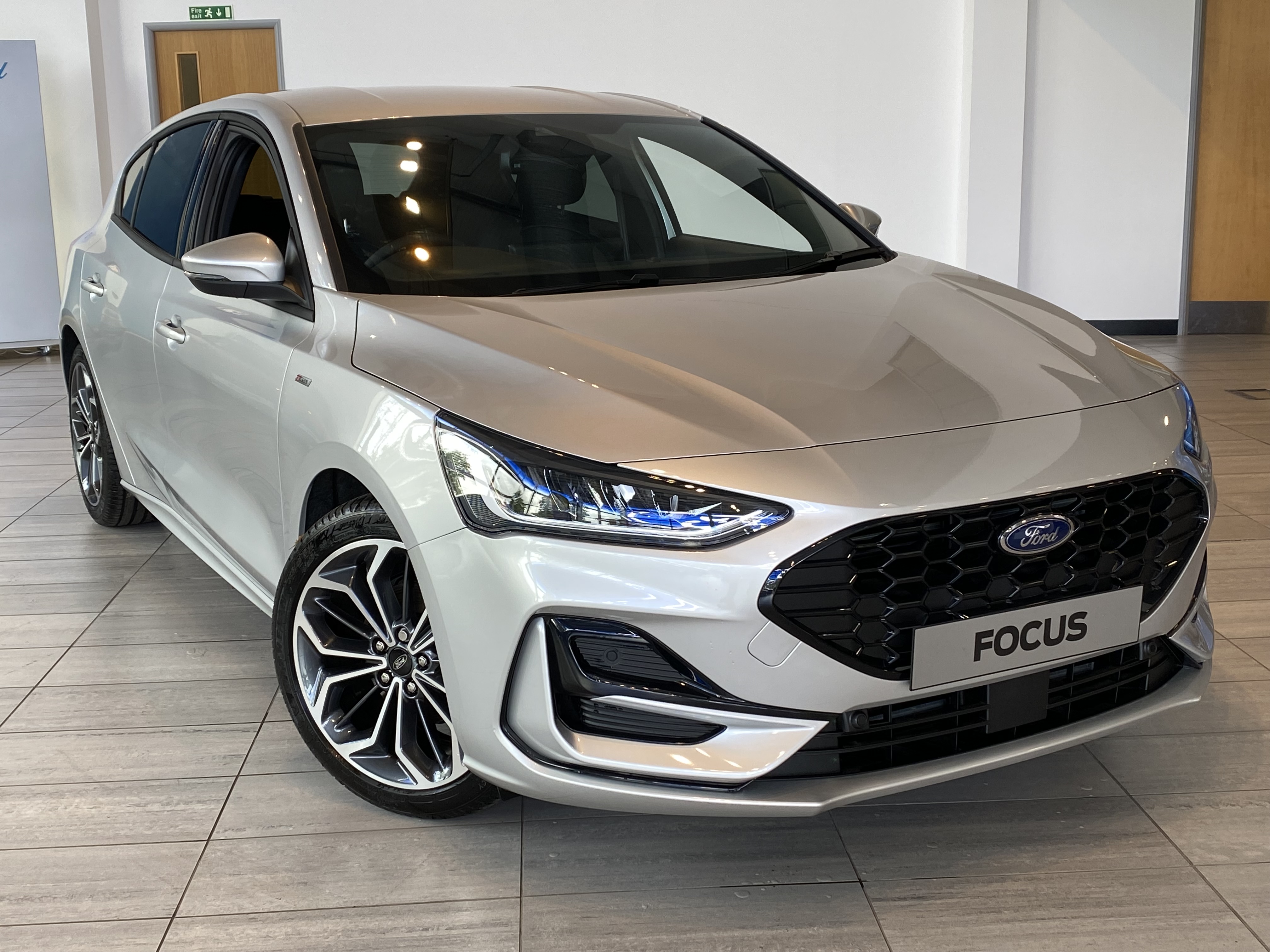 FORD FOCUS 1.0 ECOBOOST HYBRID MHEV ST-LINE X 5DR