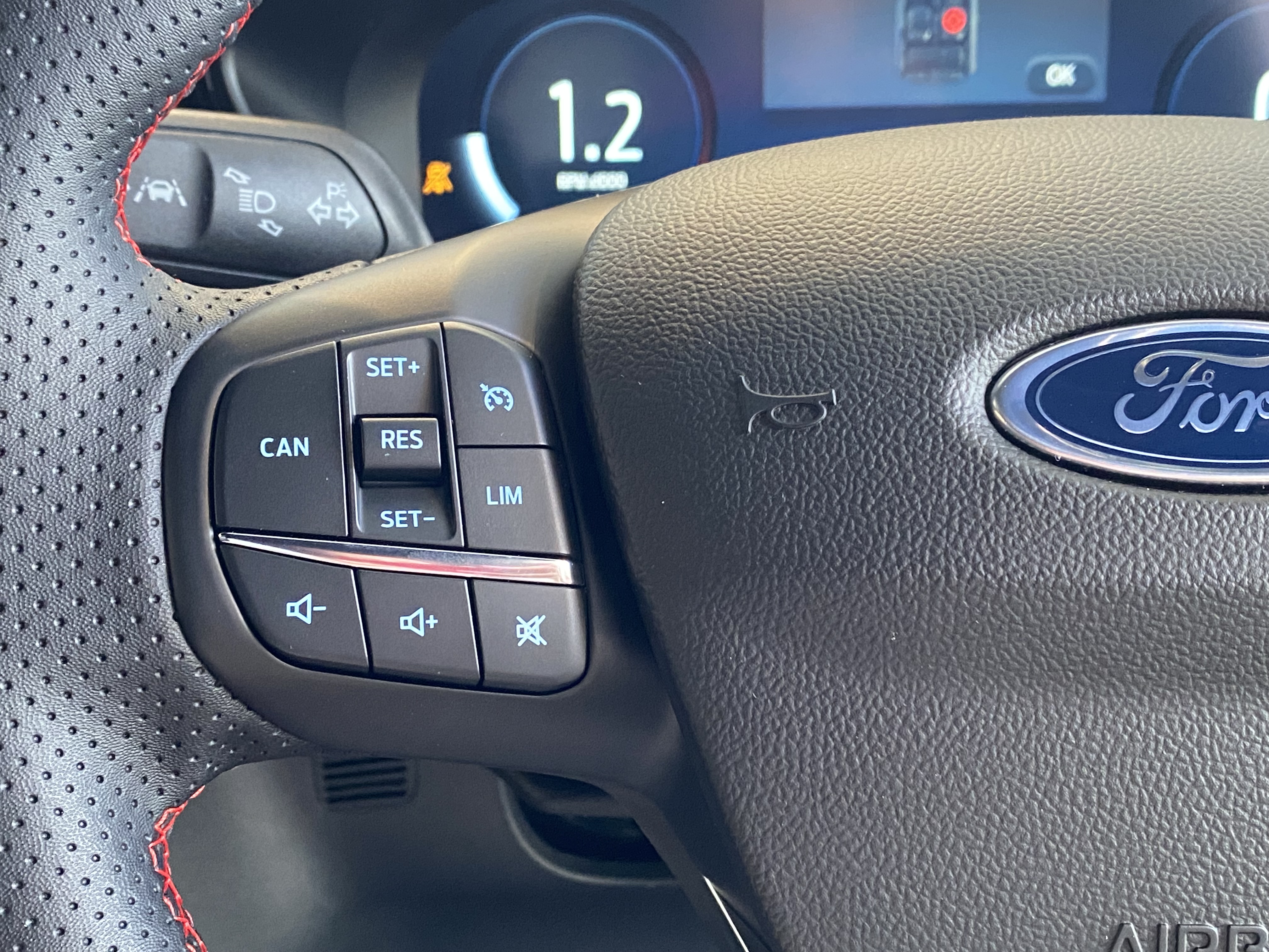 FORD FOCUS 1.0 ECOBOOST HYBRID MHEV ST-LINE X 5DR