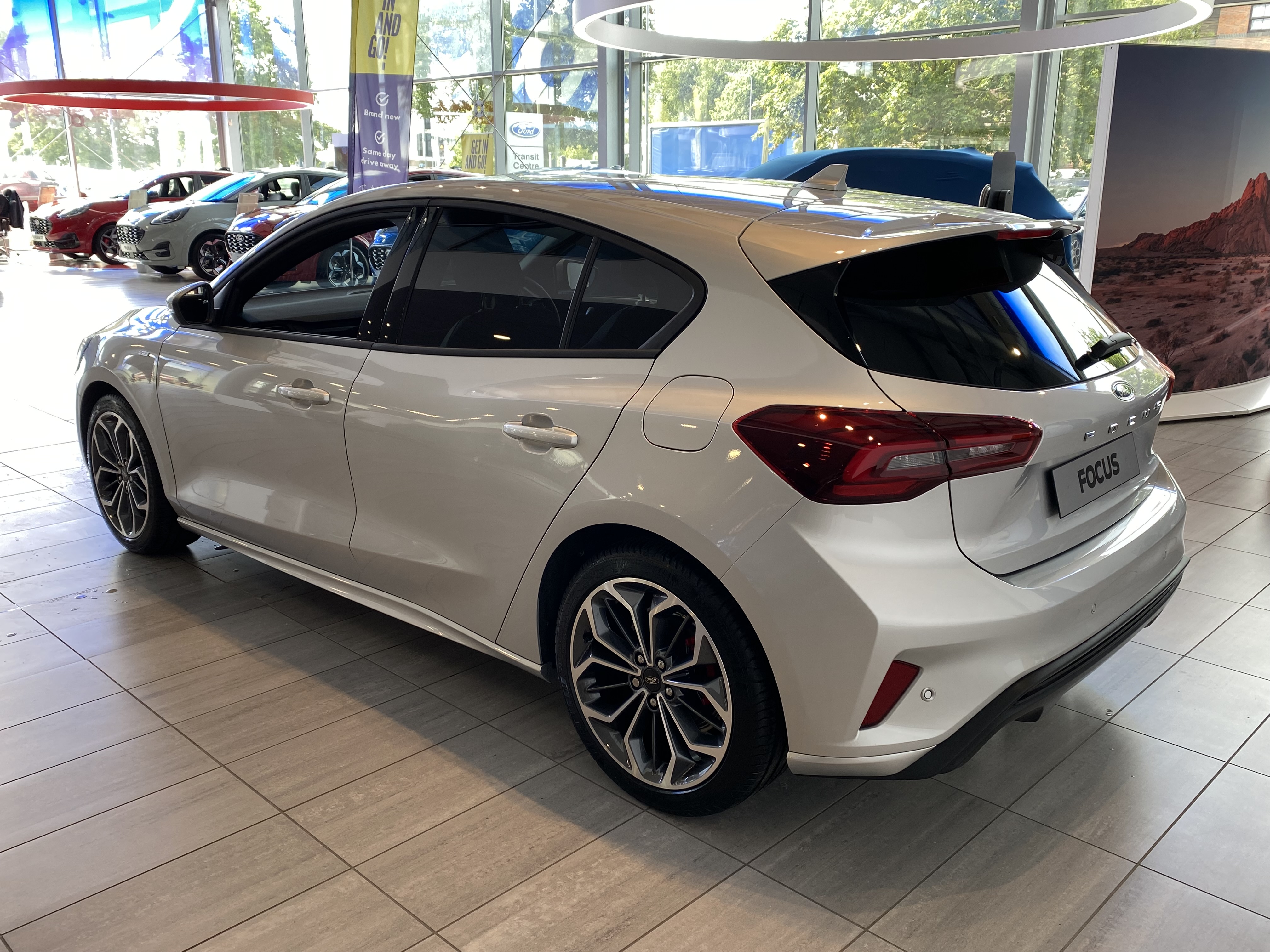 FORD FOCUS 1.0 ECOBOOST HYBRID MHEV ST-LINE X 5DR