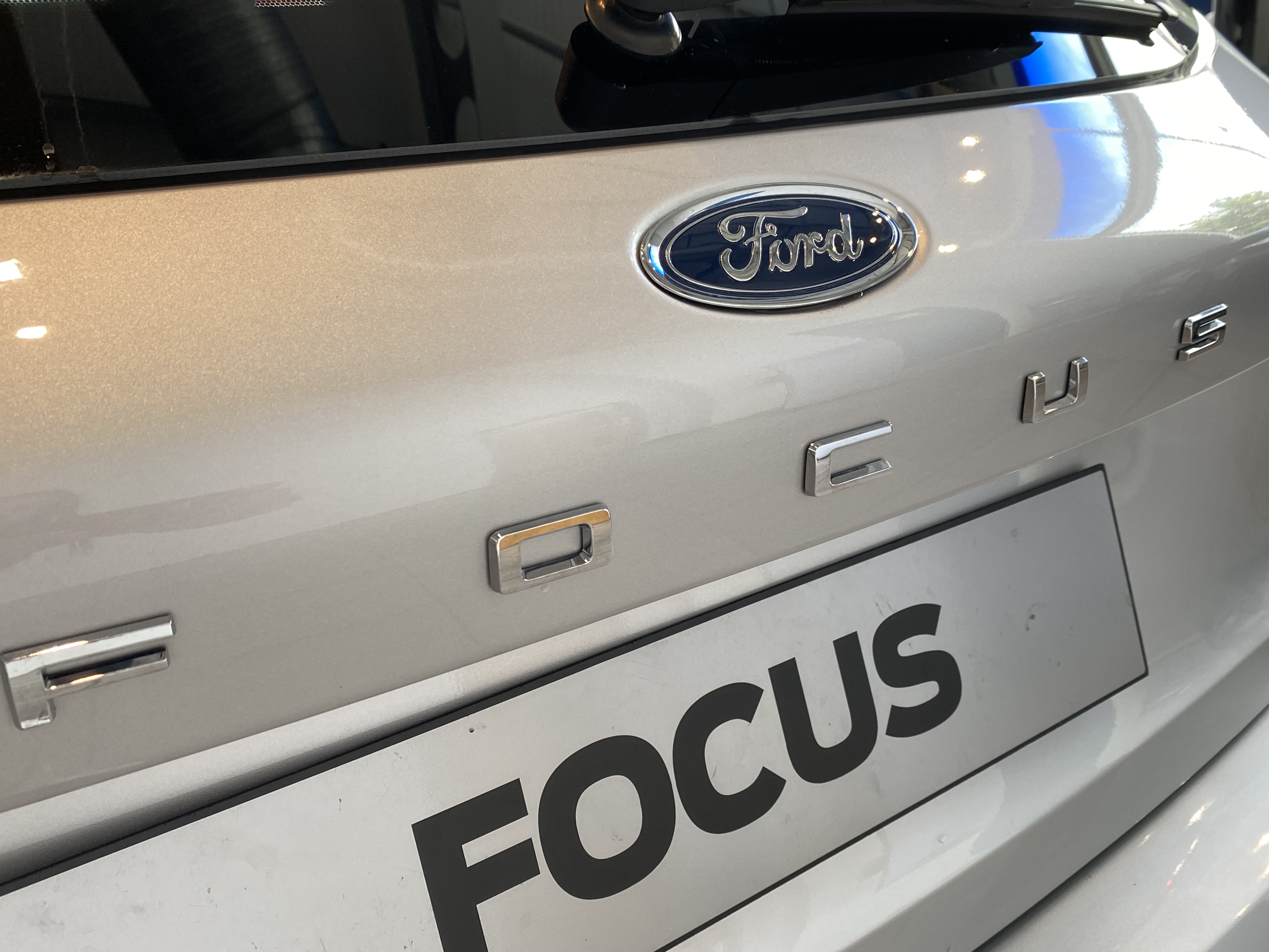 FORD FOCUS 1.0 ECOBOOST HYBRID MHEV ST-LINE X 5DR