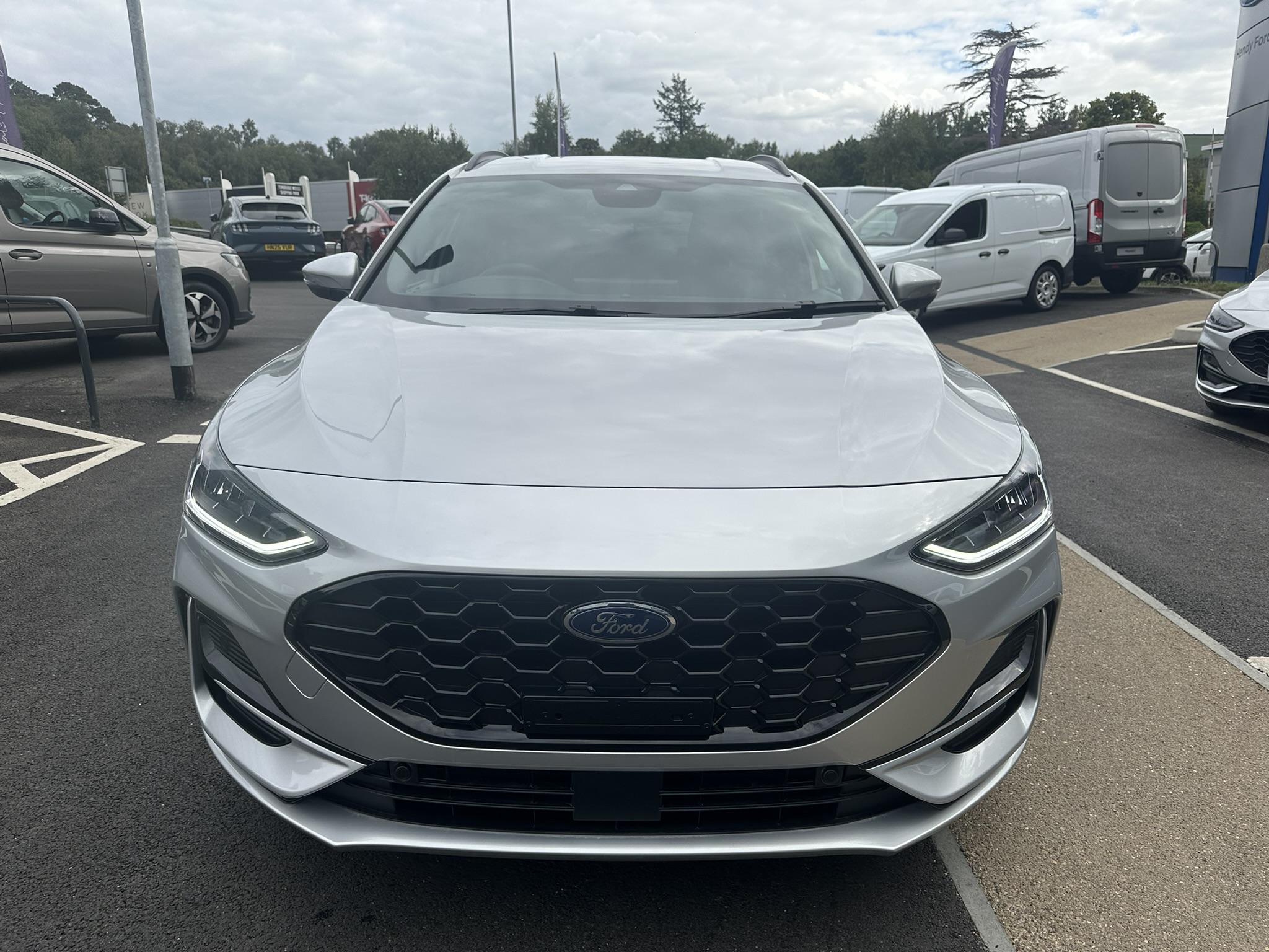 FOCUS ST-LINE X ESTATE 1.0L ECOBOOST 155PS MHEV FWD 7 SPEED POWERSHIFT