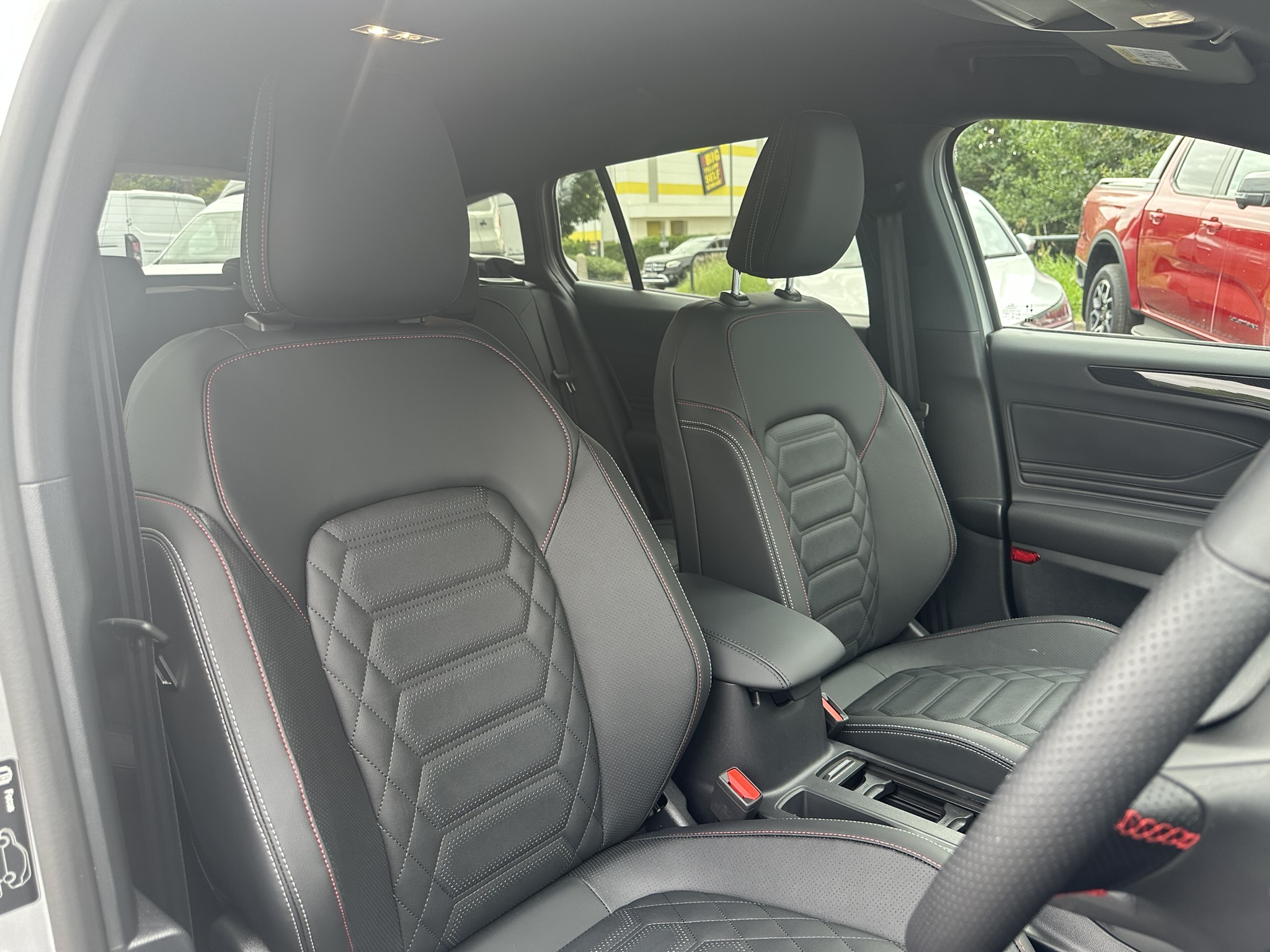 FOCUS ST-LINE X ESTATE 1.0L ECOBOOST 155PS MHEV FWD 7 SPEED POWERSHIFT