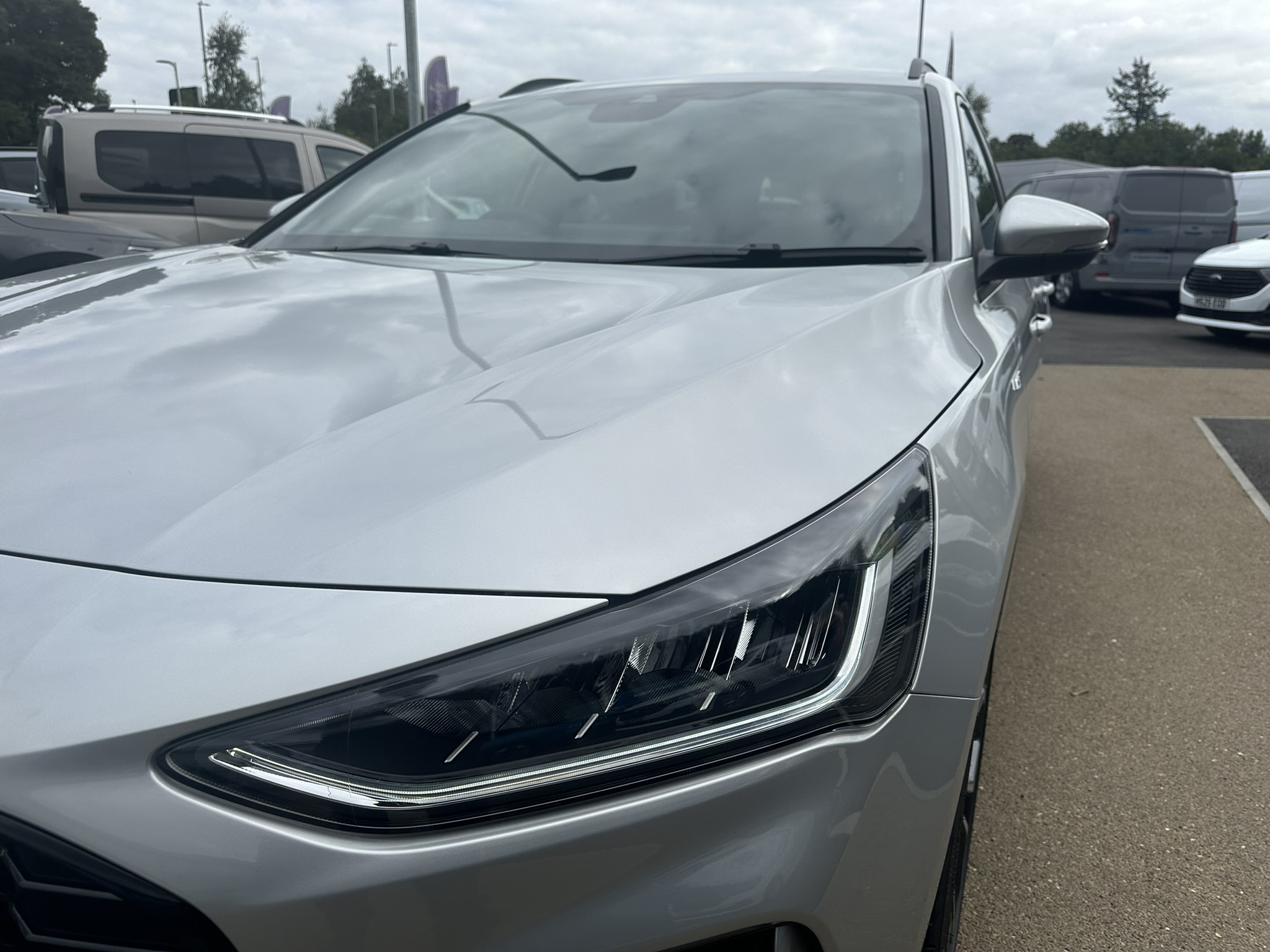 FOCUS ST-LINE X ESTATE 1.0L ECOBOOST 155PS MHEV FWD 7 SPEED POWERSHIFT
