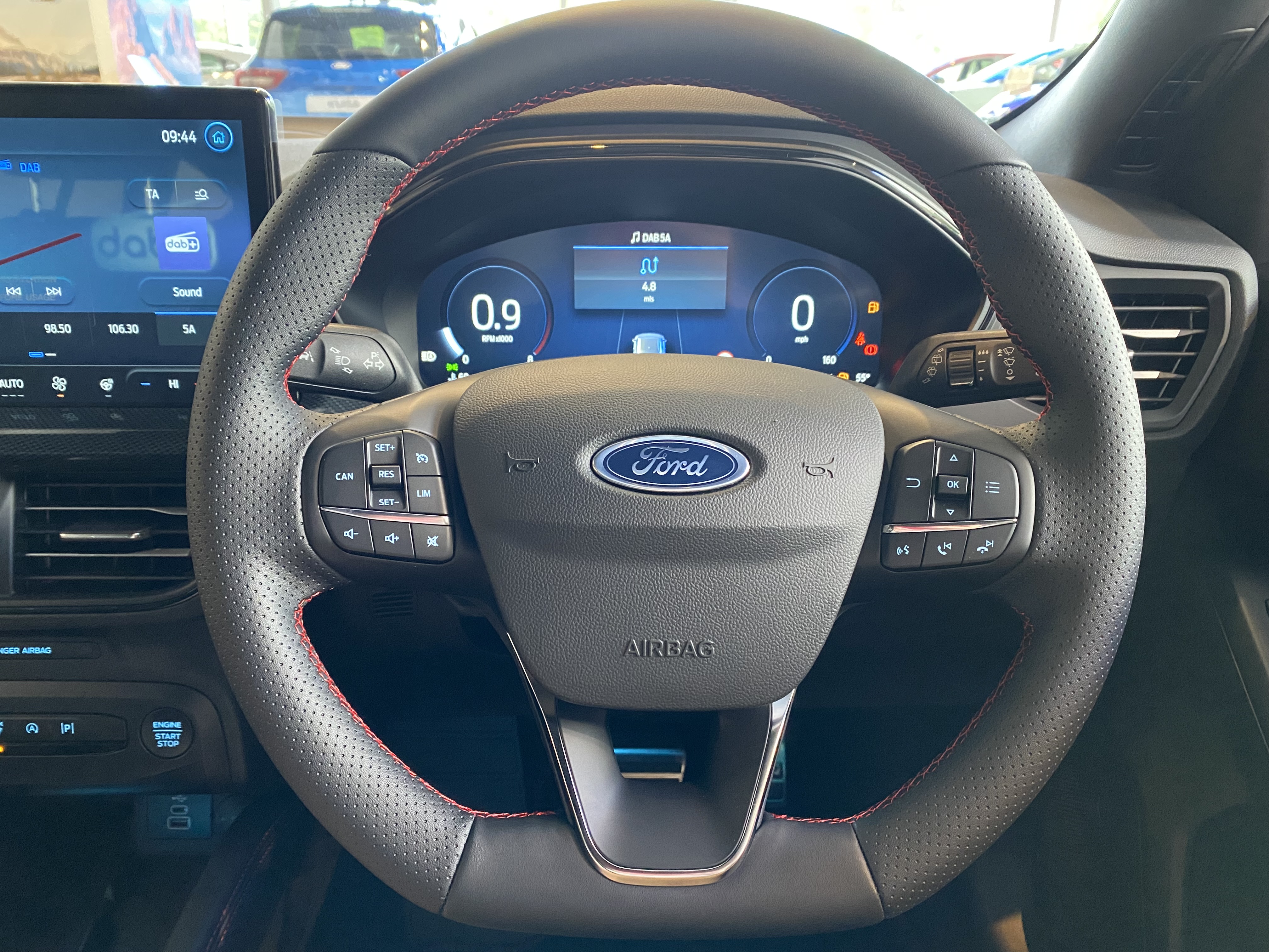 FORD FOCUS 1.0 ECOBOOST HYBRID MHEV 155 ST-LINE X 5DR AUTO
