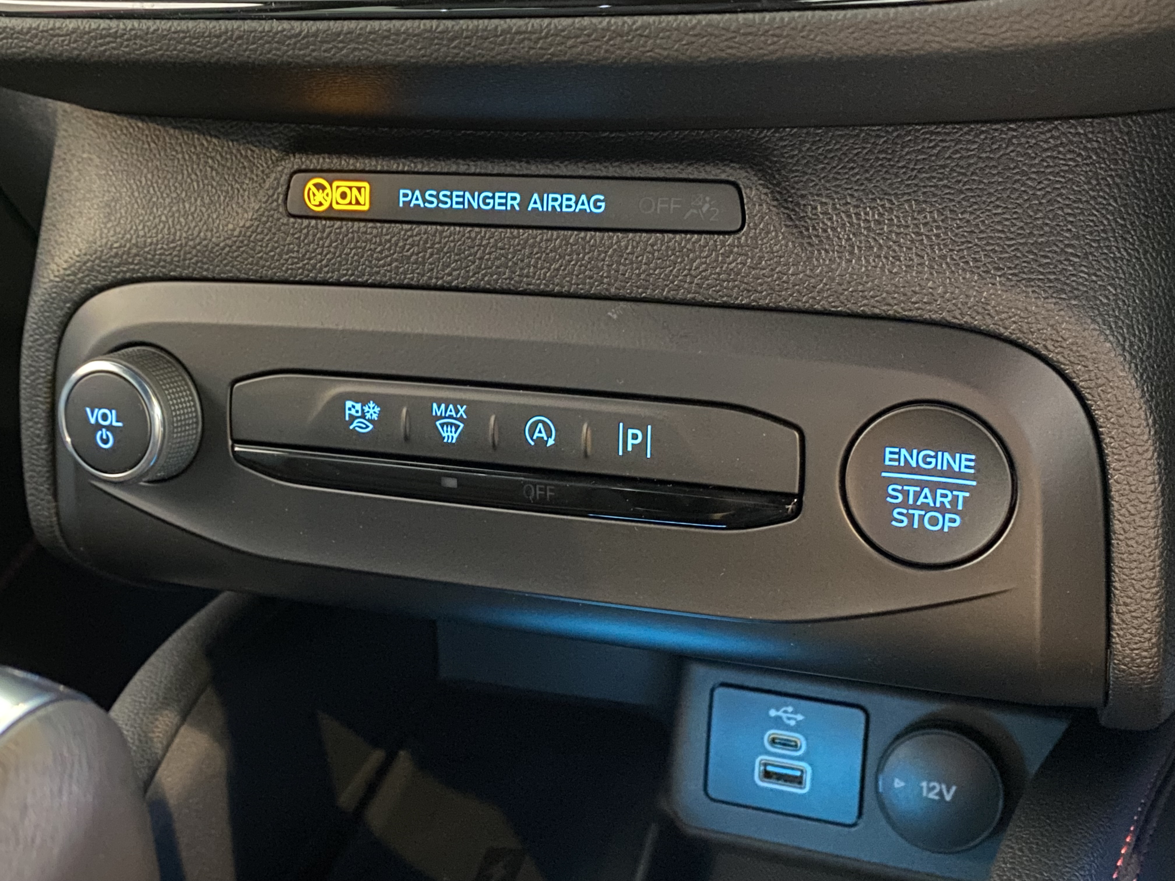 FORD FOCUS 1.0 ECOBOOST HYBRID MHEV 155 ST-LINE X 5DR AUTO