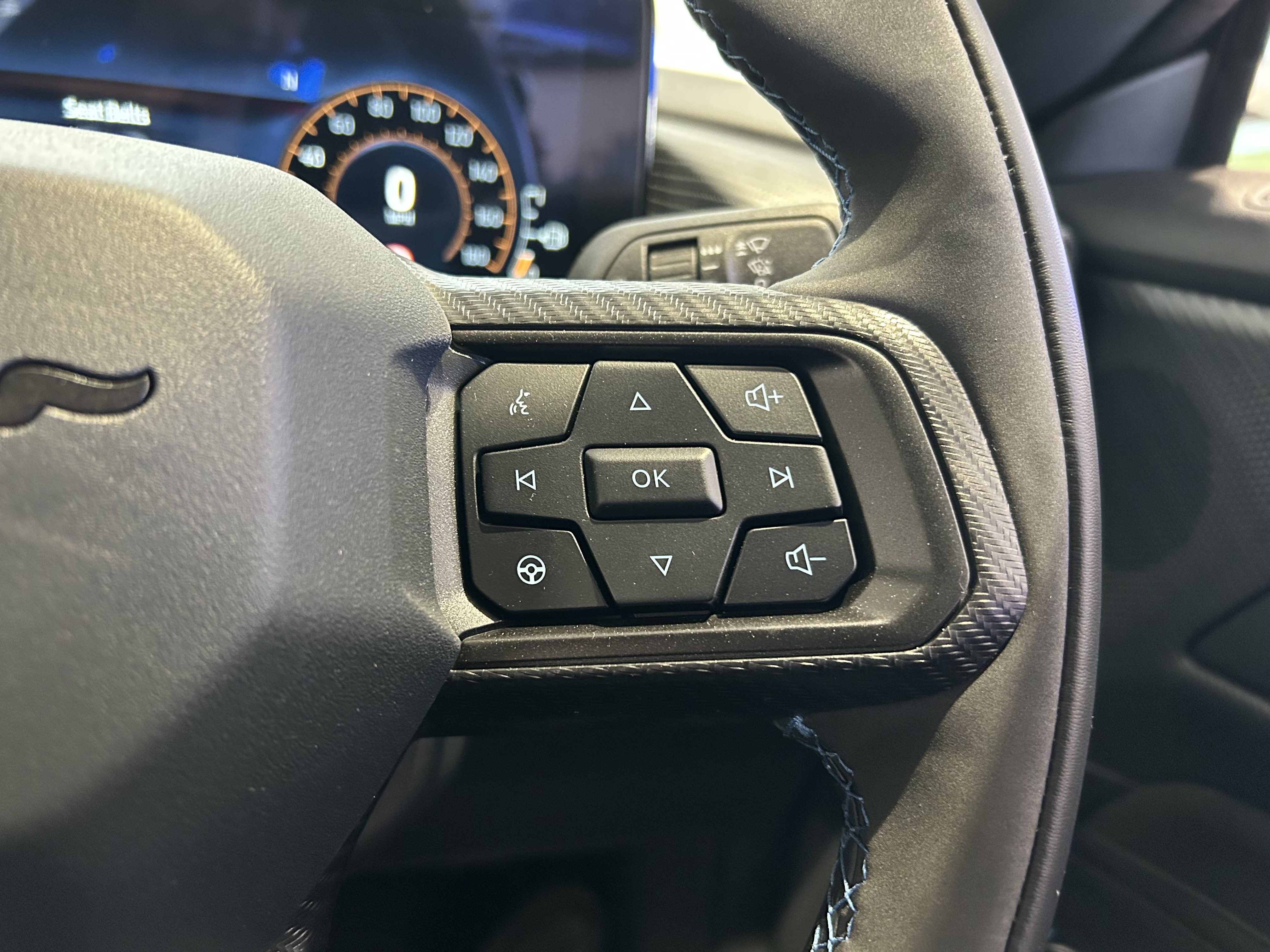 FORD MUSTANG 5.0 V8 DARK HORSE 2DR AUTO