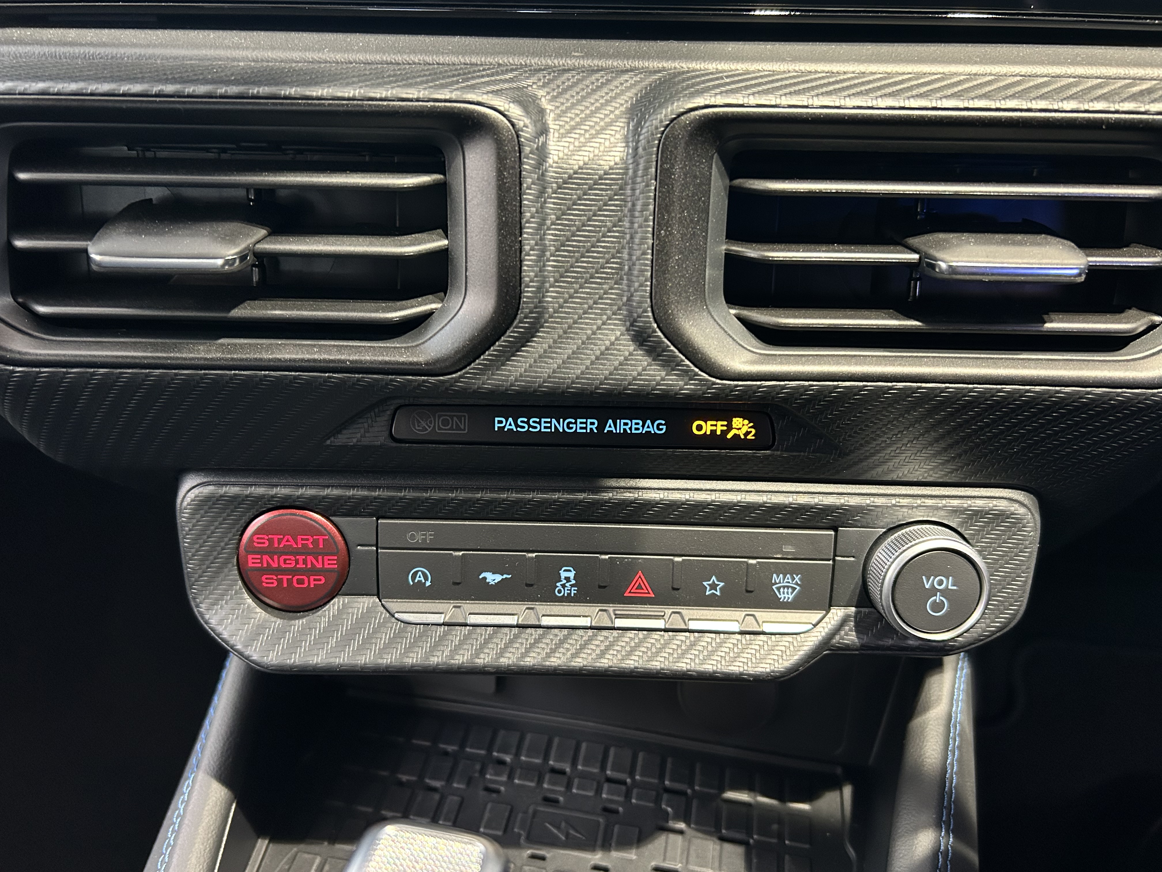 FORD MUSTANG 5.0 V8 DARK HORSE 2DR AUTO