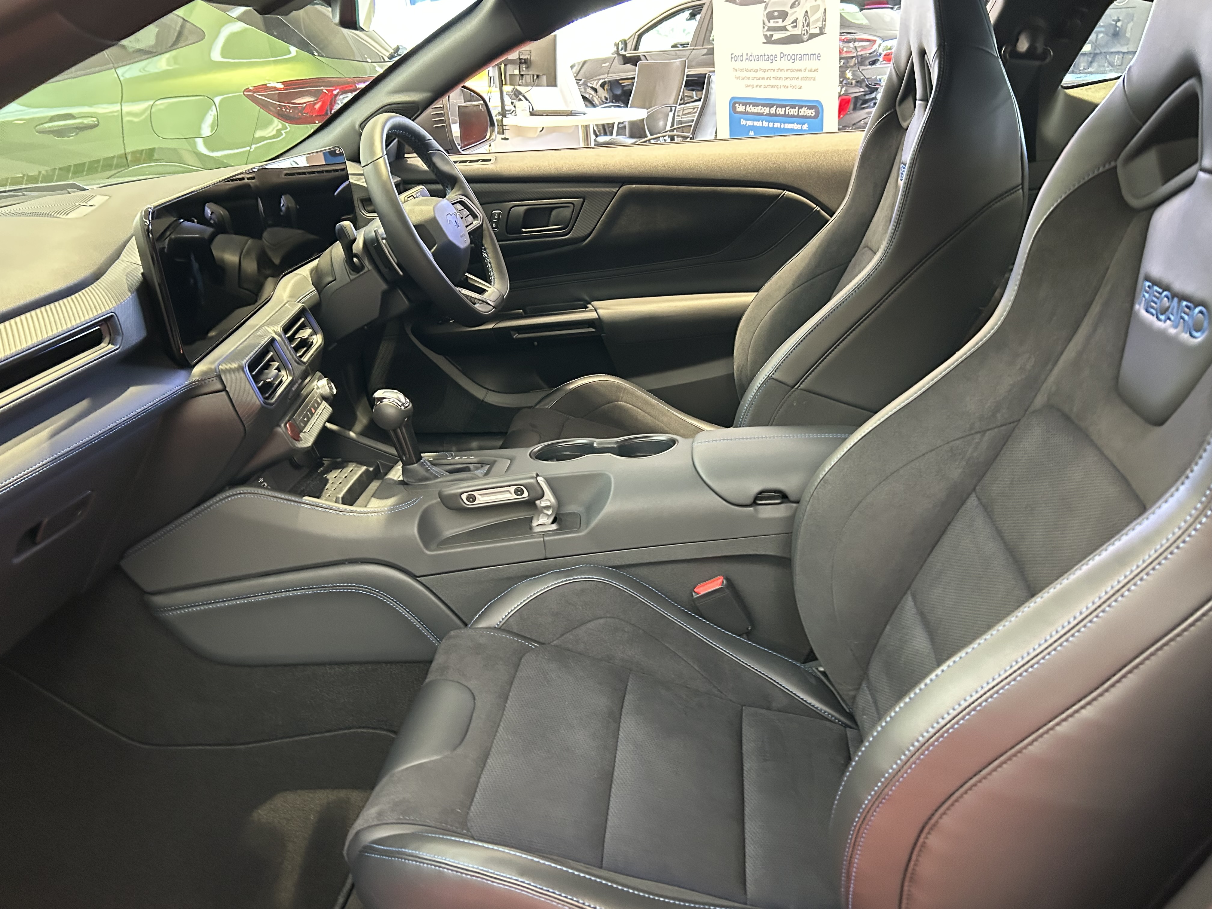 FORD MUSTANG 5.0 V8 DARK HORSE 2DR AUTO