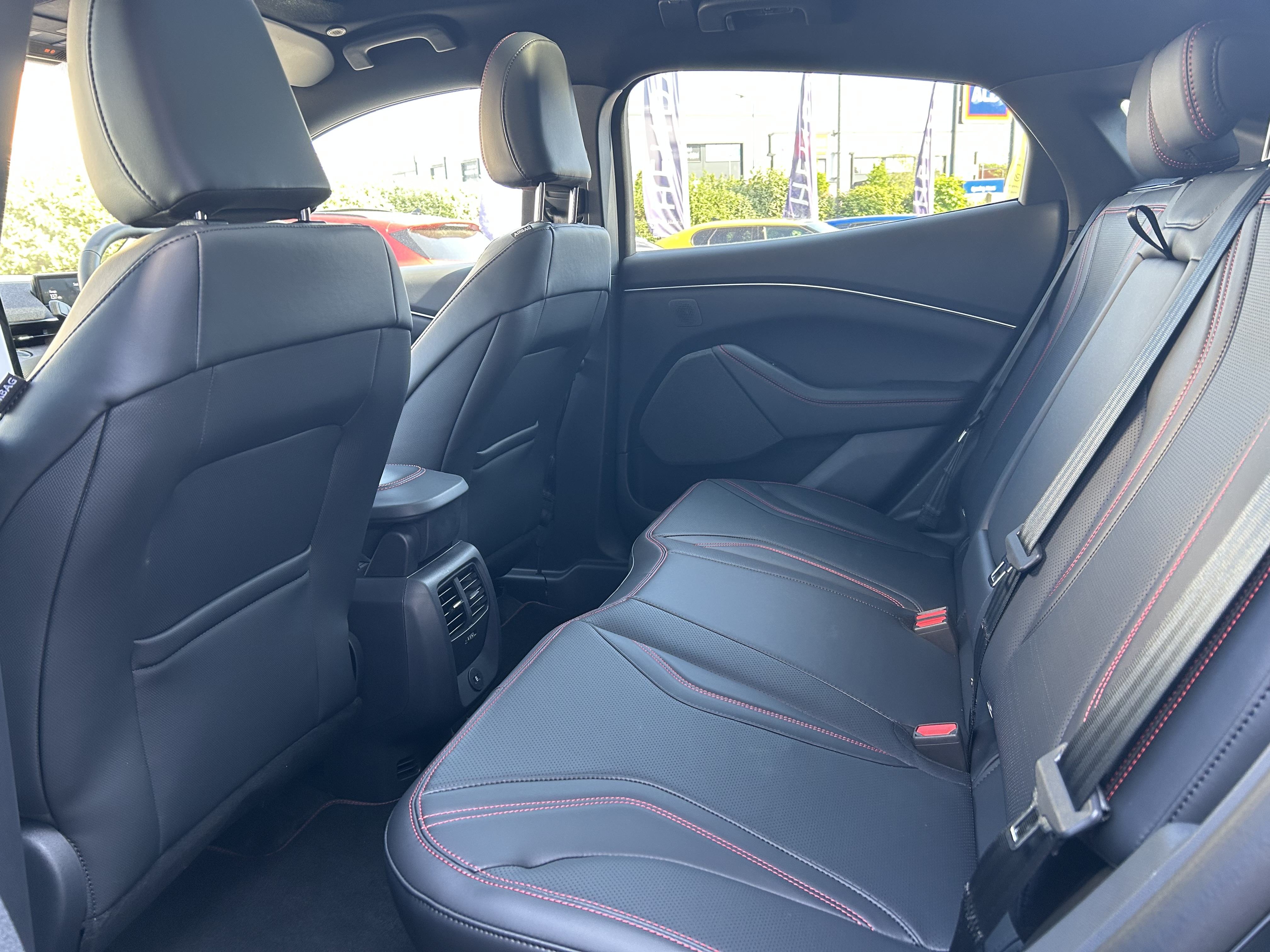 91KWH AWD