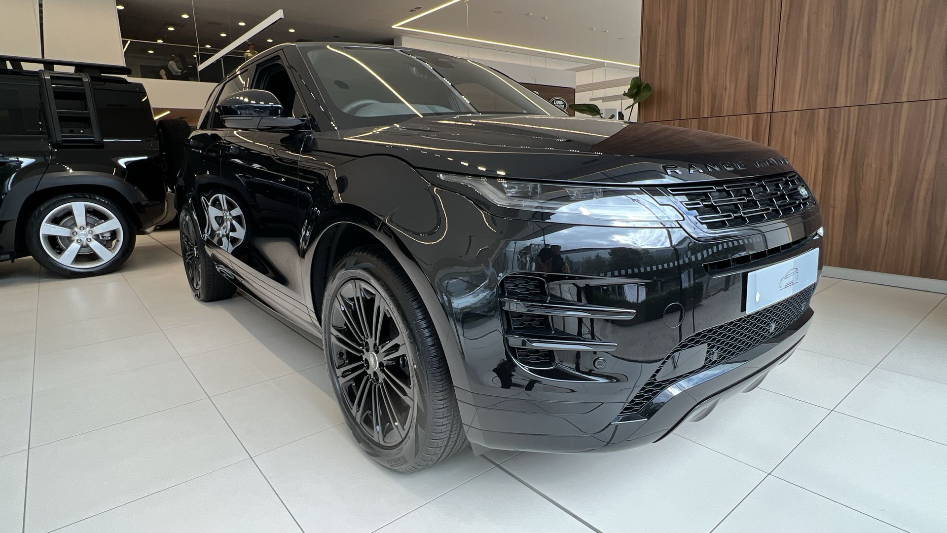 RANGE ROVER EVOQUE 2.0 D200 DYNAMIC SE 5DR AUTO HATCHBACK