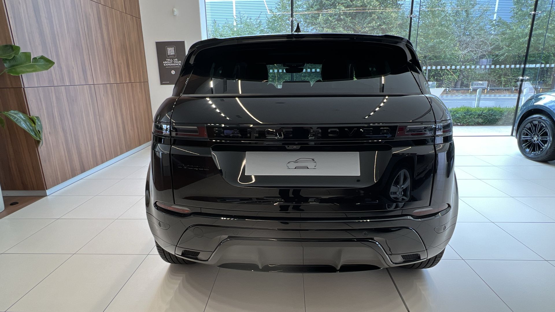 RANGE ROVER EVOQUE 2.0 D200 DYNAMIC SE 5DR AUTO HATCHBACK